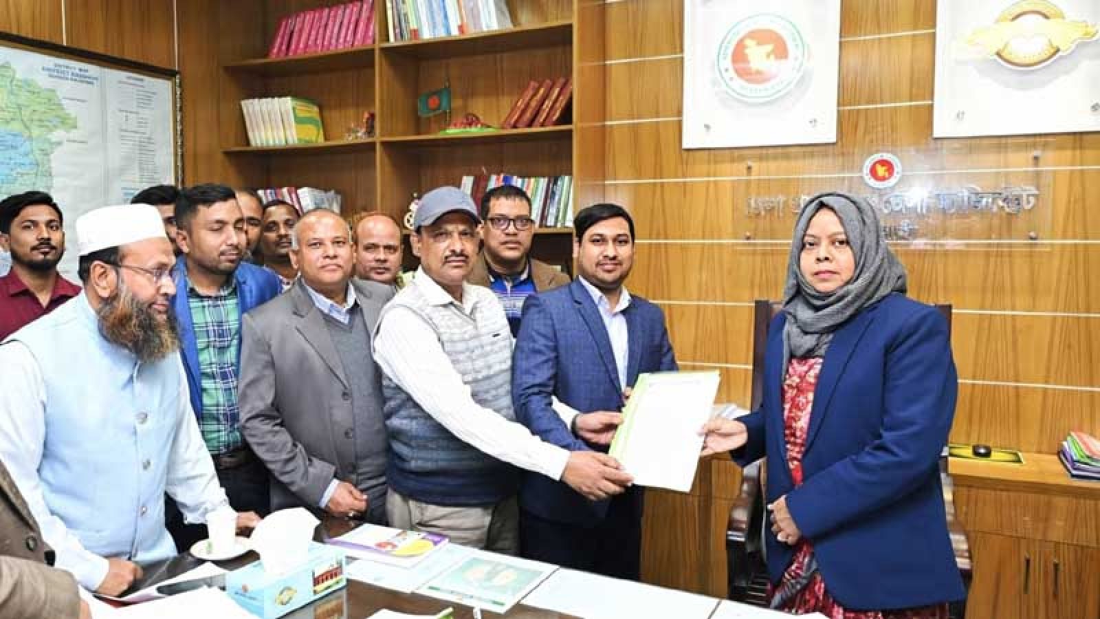 নবম পে-স্কেল বাস্তবায়নের দাবিতে স্মারকলিপি, না মানলে ‘ভুখা মিছিল’