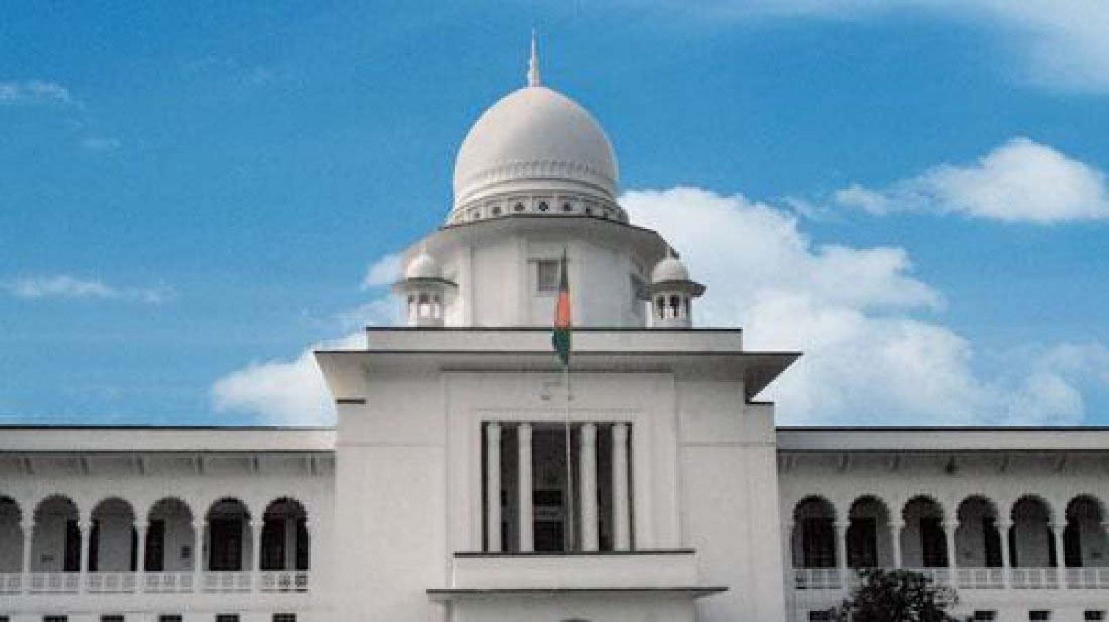 সংবিধানে ফিরেছে গণভোট ও তত্ত্বাবধায়ক সরকার