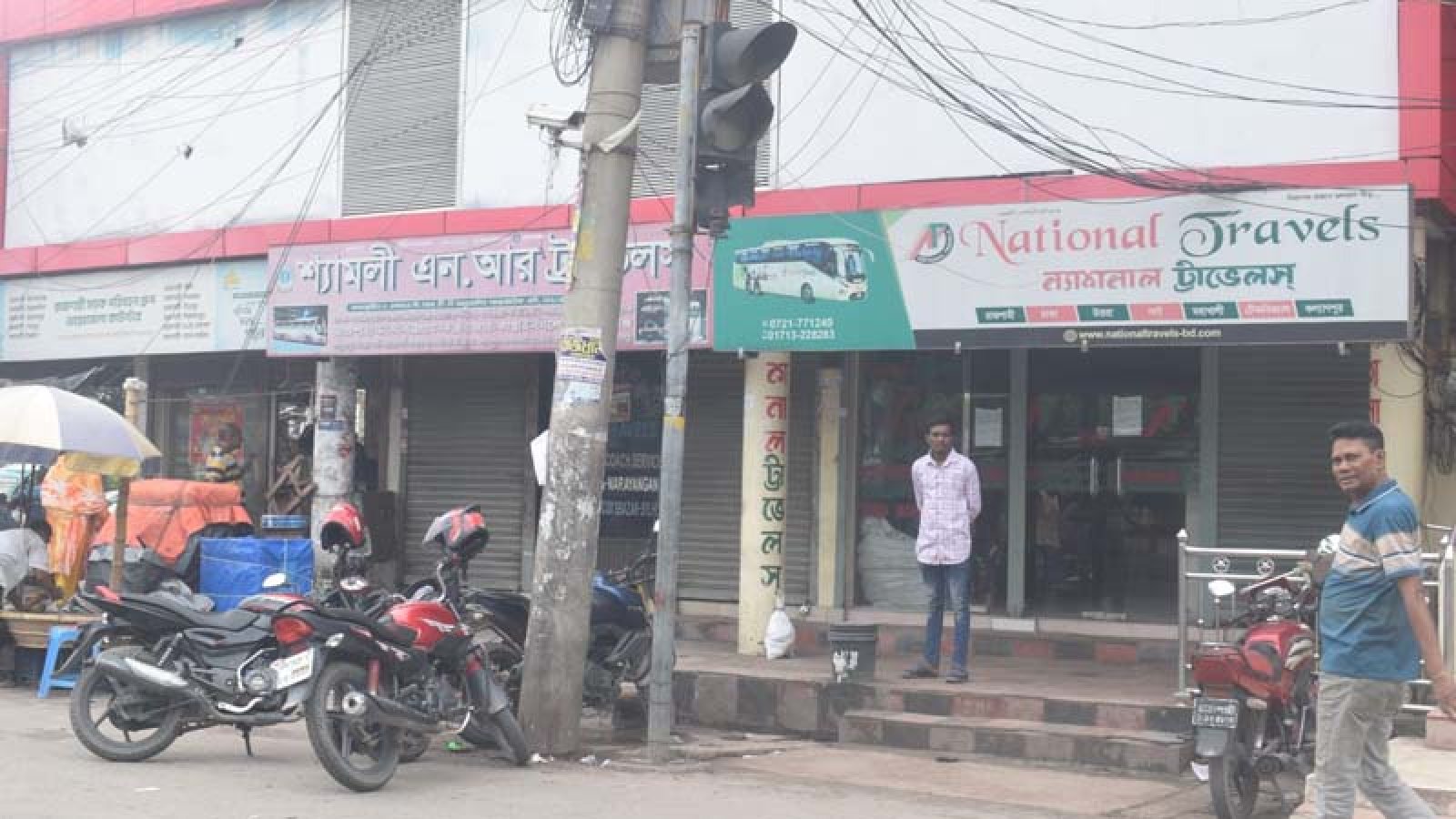 রাজশাহী থেকে সারা দেশে বাস চলাচল বন্ধ