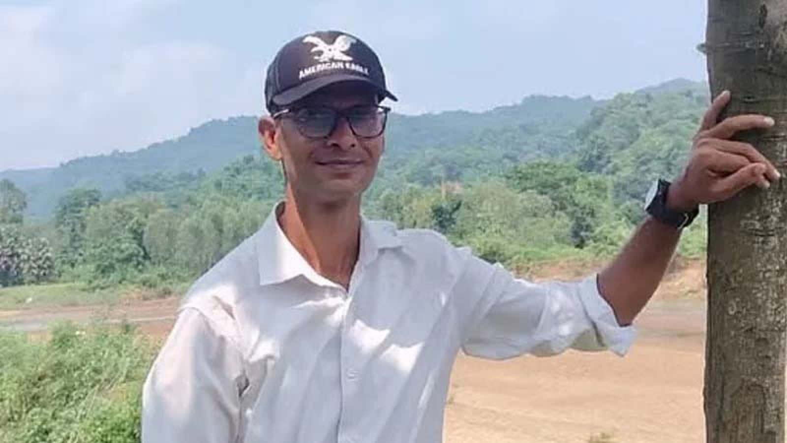নেত্রকোনায় সাংবাদিককে গুলি করে হত্য