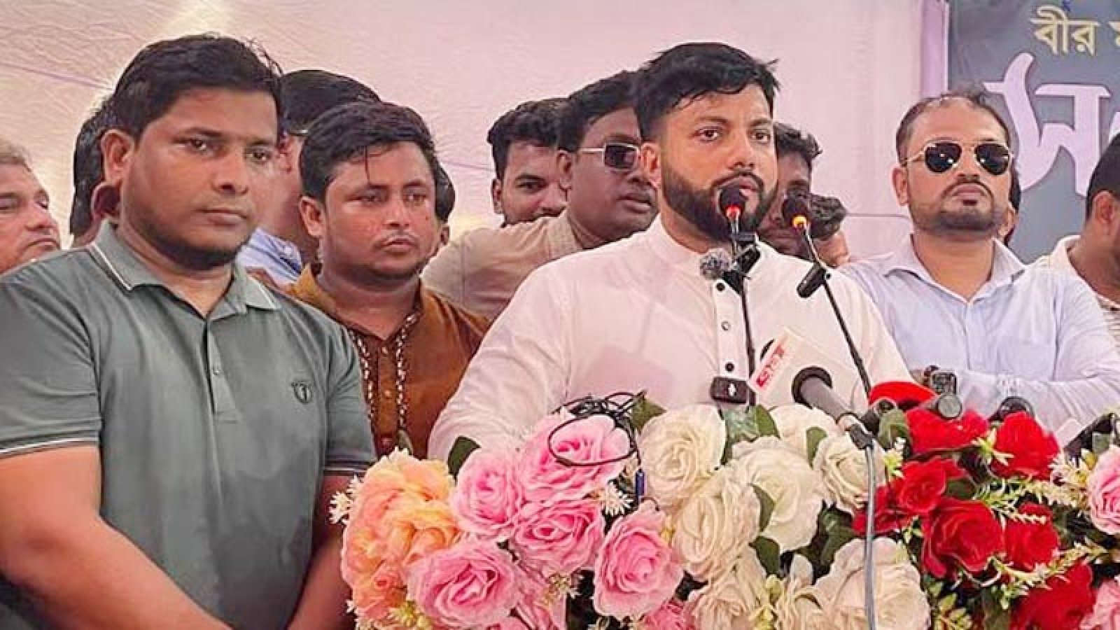 গণহত্যার দায়ে জামায়াত-আওয়ামী লীগ দুইটা একই জিনিস: প্রতিমন্ত্রী ইশরাক