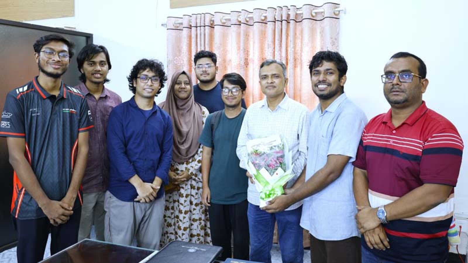 রুয়েটের উপ-উপাচার্যের সাথে ডিবেট ক্লাবের কার্যনির্বাহী পরিষদের সৌজন্য সাক্ষাৎ