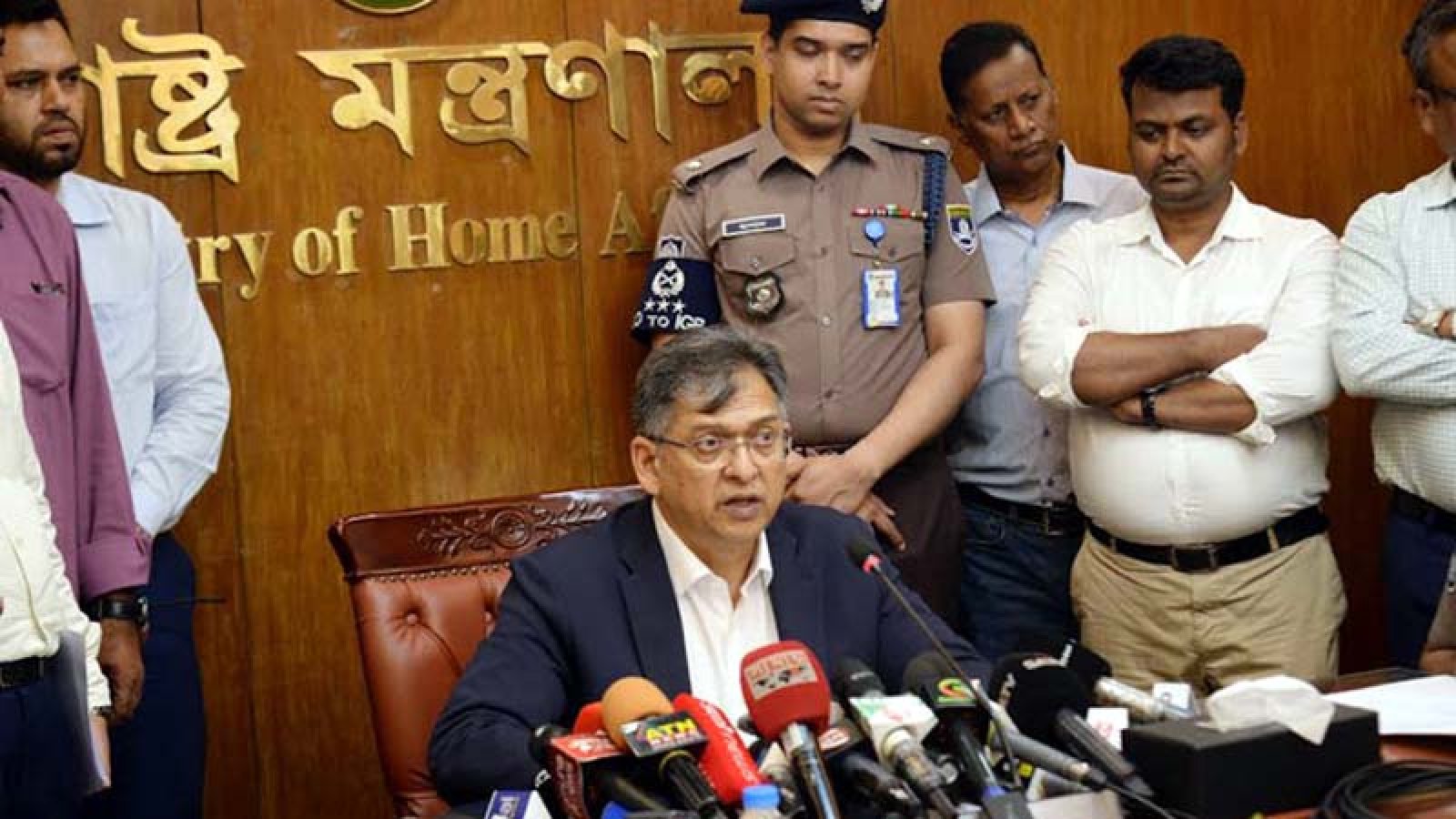 টিআইবির প্রতিবেদন পত্রিকা কাটিংভিত্তিক, দাবি স্বরাষ্ট্রমন্ত্রীর