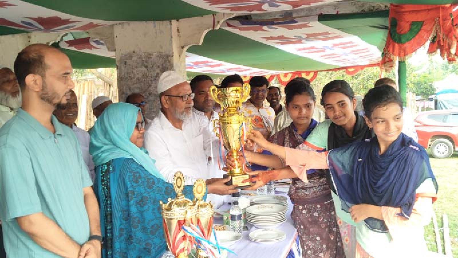 নিয়ামতপুরে গ্রীষ্মকালীন ক্রীড়া প্রতিযোগিতা অনুষ্ঠিত