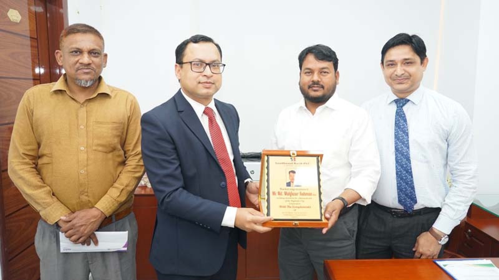রাসিক প্রশাসকের সাথে বিভিন্ন ব্যক্তি, প্রতিষ্ঠান ও সংগঠনের প্রতিনিধিবৃন্দের সৌজন্য সাক্ষাৎ
