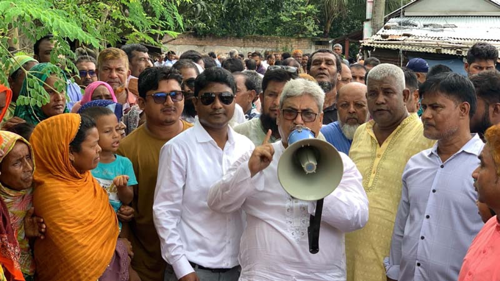 অর্থ পাচারের ক্ষতি পুষিয়ে অর্থনীতি সচল রাখাই বড় চ্যালেঞ্জ: এমপি মিলন