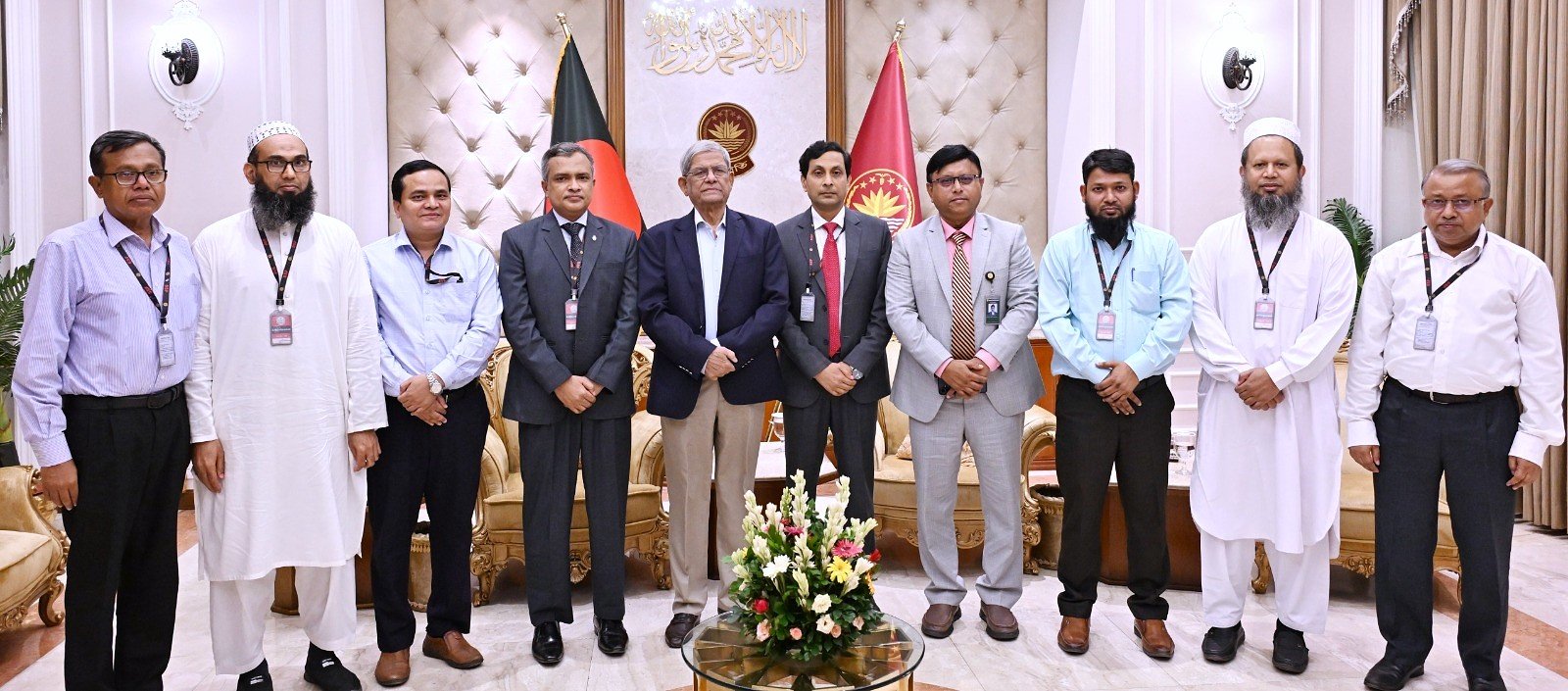 রাষ্ট্রপতির সাথে রুয়েটের উপাচার্যের সৌজন্য সাক্ষাৎ