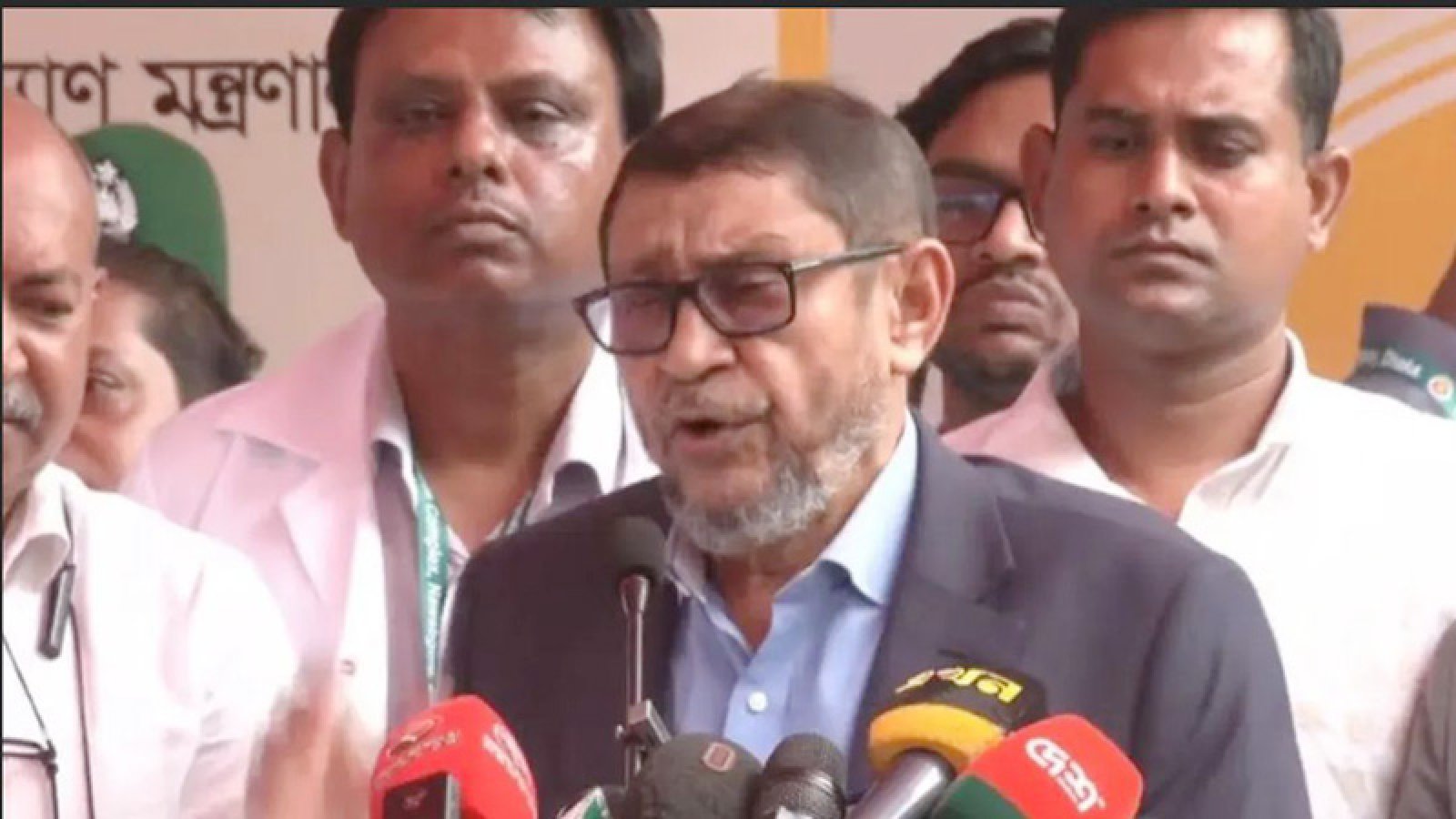 দেশব্যাপী ৬-৫৯ মাস বয়সী শিশুদের টিকা কার্যক্রম শুরু