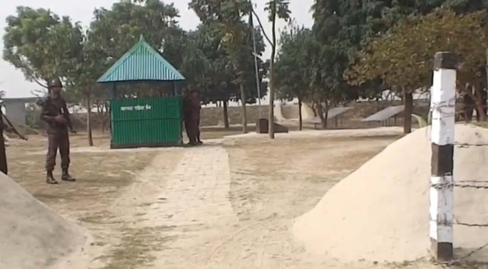 বিএসএফের বিরুদ্ধে চাঁপাইনবাবগঞ্জ সীমান্তে যুবককে নির্যাতন করে হত্যার অভিযোগ