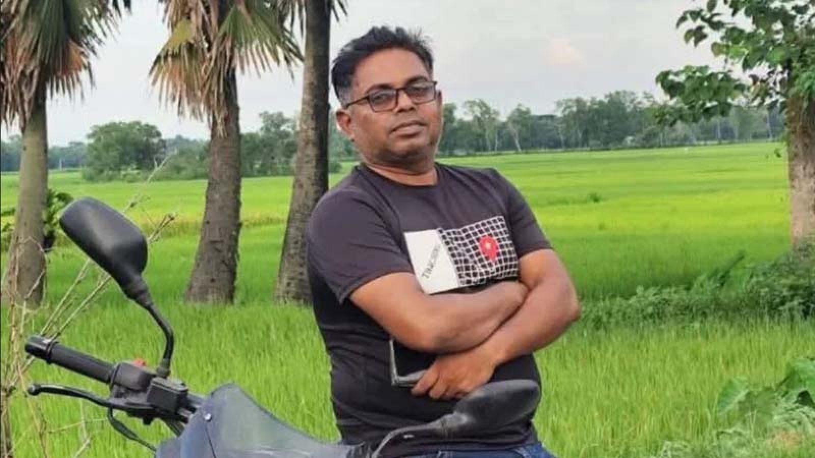 সালিশে বসার আগেই যুবদল নেতাকে কুপিয়ে হত্যা