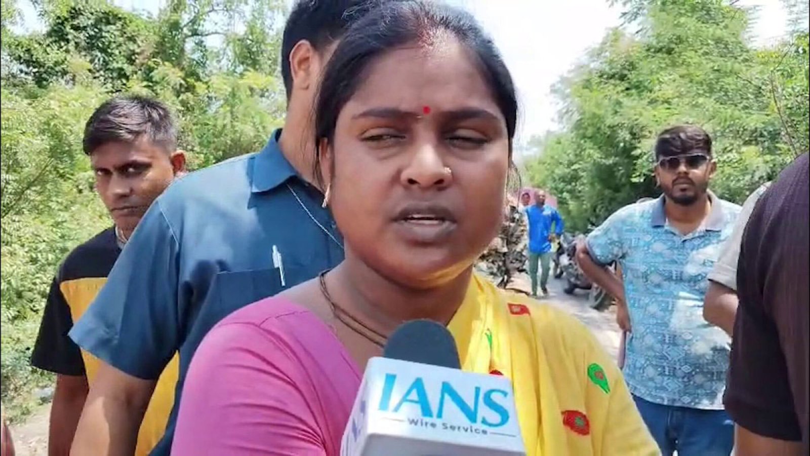 পশ্চিমবঙ্গে এবার গরুর ‘বার্থ সার্টিফিকেট’ চাইলেন বিজেপি বিধায়ক