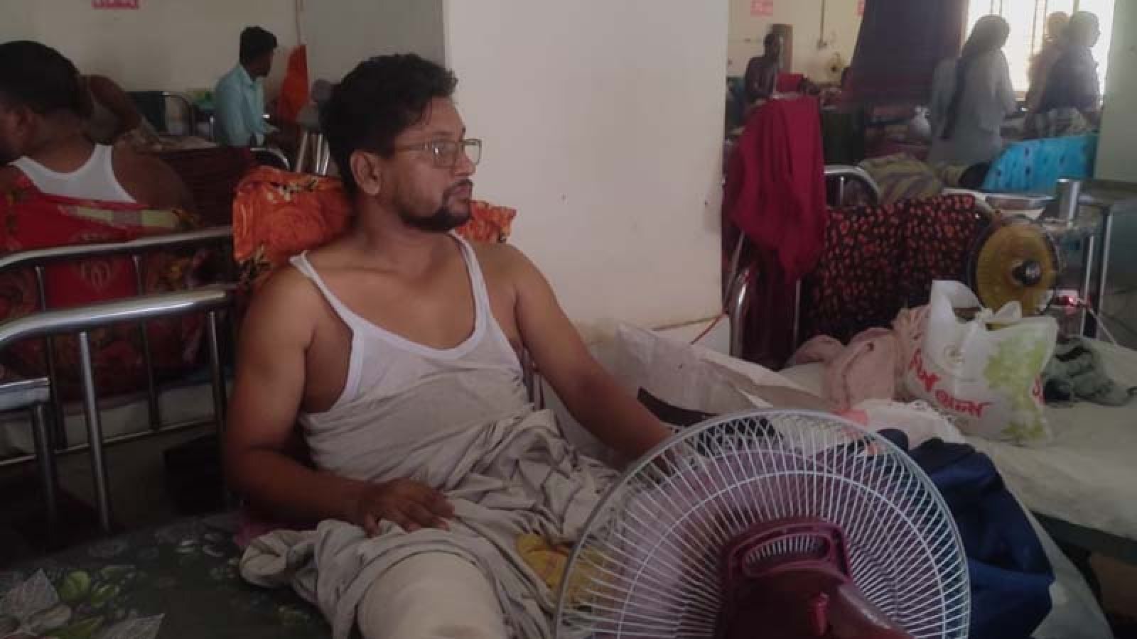 নলডাঙ্গায় বাড়ছে সড়ক দুর্ঘটনা