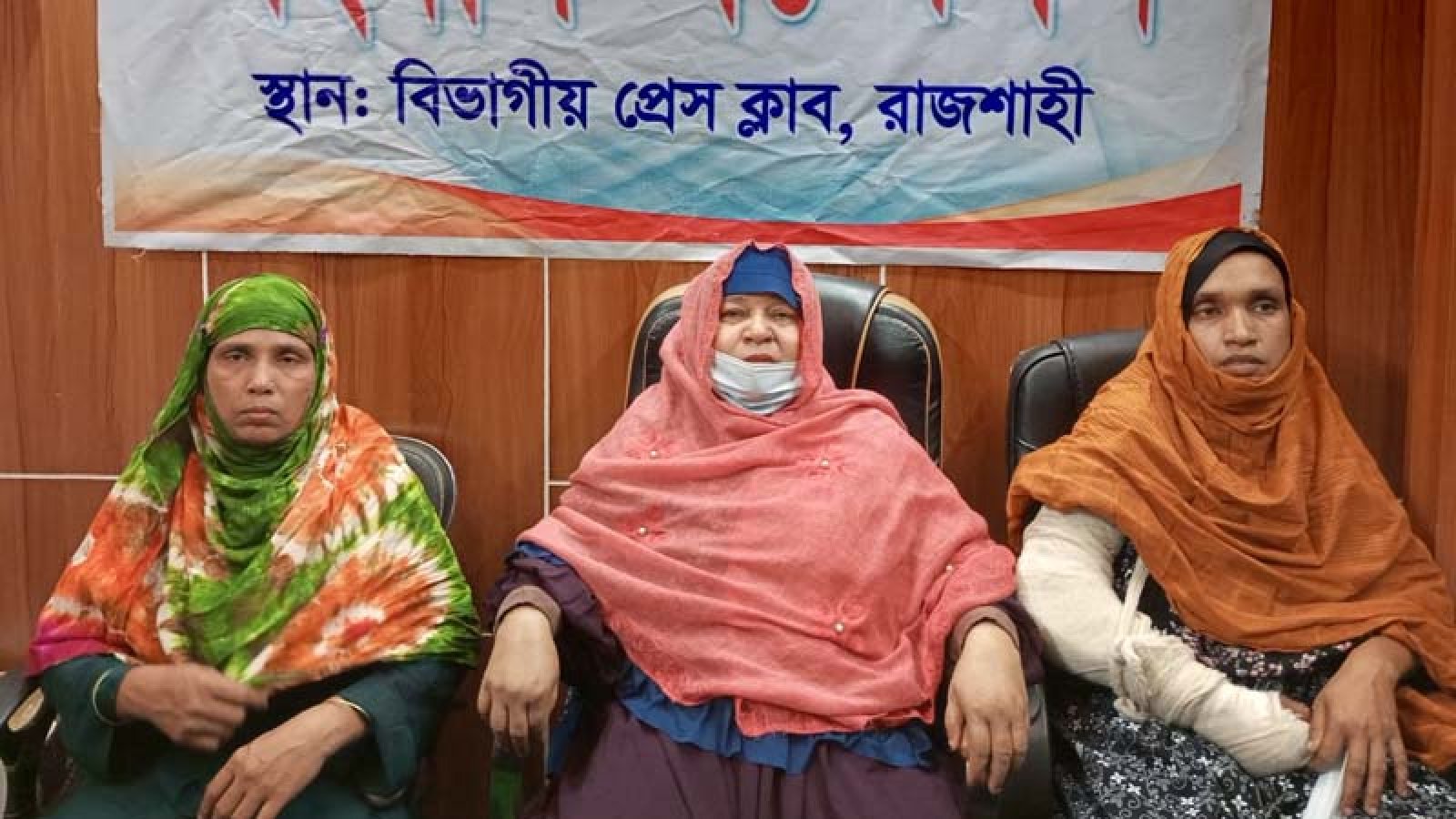 বাঘায় দুই বোনের ওপর হামলার ঘটনায় পুলিশের নিষ্ক্রিয়তার অভিযোগ