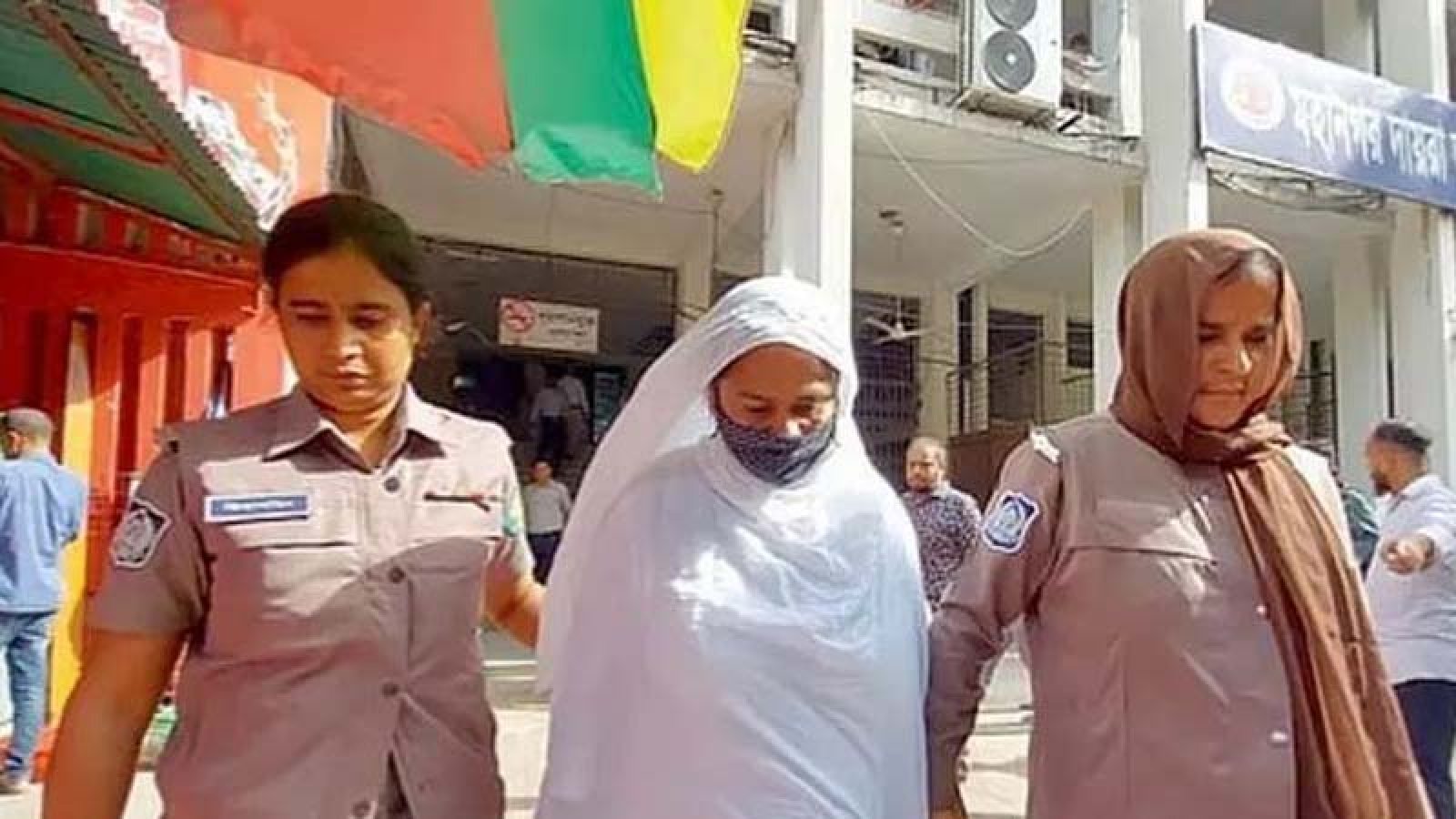স্বামীকে হত্যা করে ৬ টুকরা, স্ত্রীর প্রাণদণ্ড