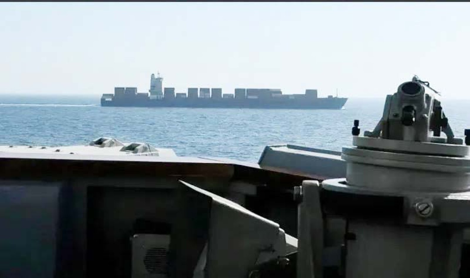 ইরানের জাহাজ জব্দ করল যুক্তরাষ্ট্র, প্রতিশোধের হুমকি তেহরানের