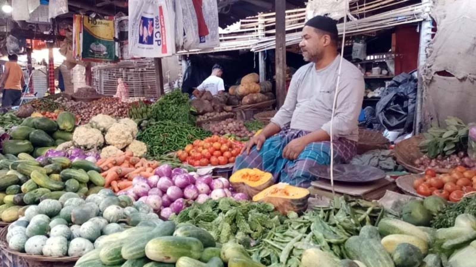 বেগুনে আগুন, বেড়েছে লেবুর দামও