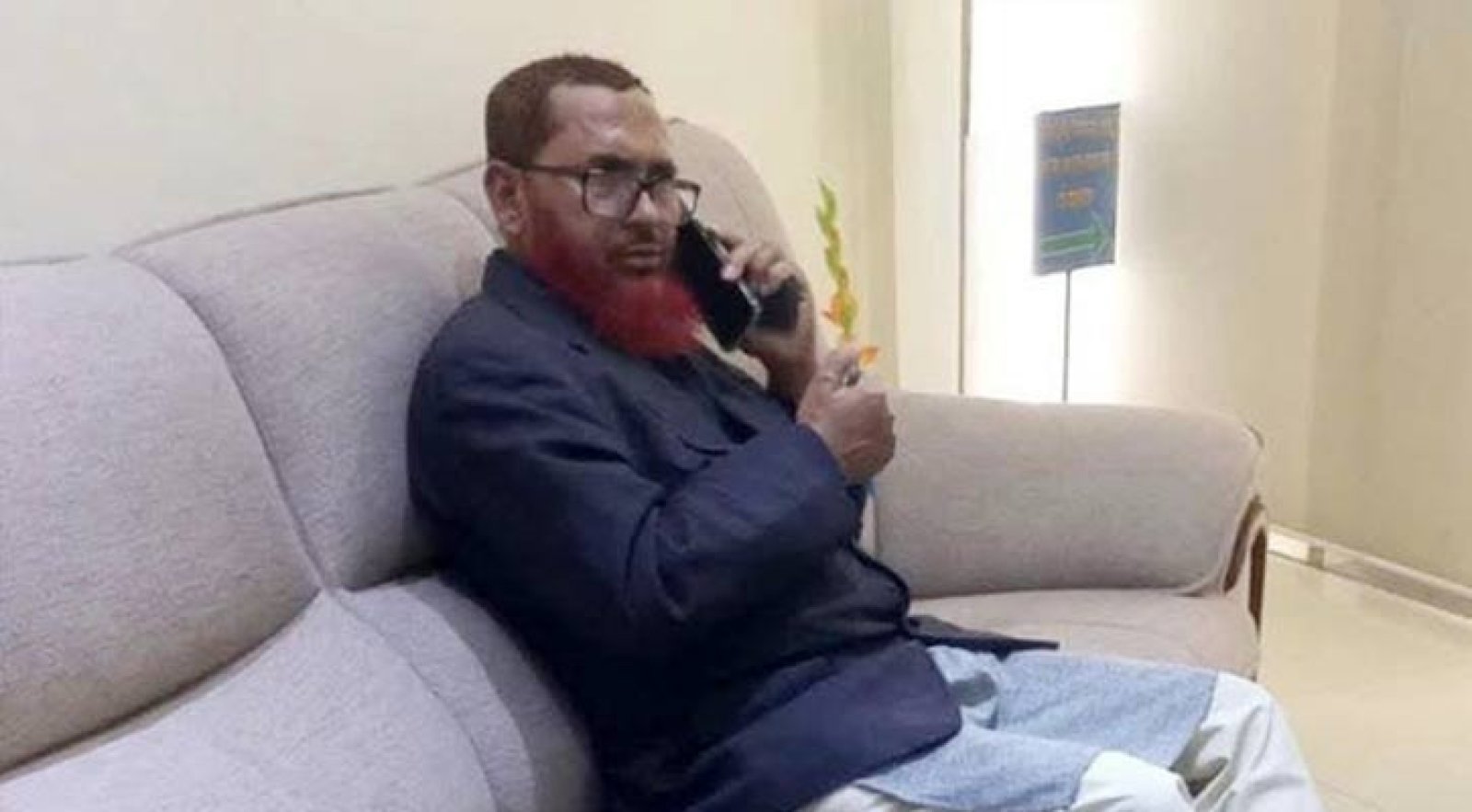 ঠাকুরগাঁও জামায়াতের আমির ‘টাকার ব্যাগ’সহ আটক