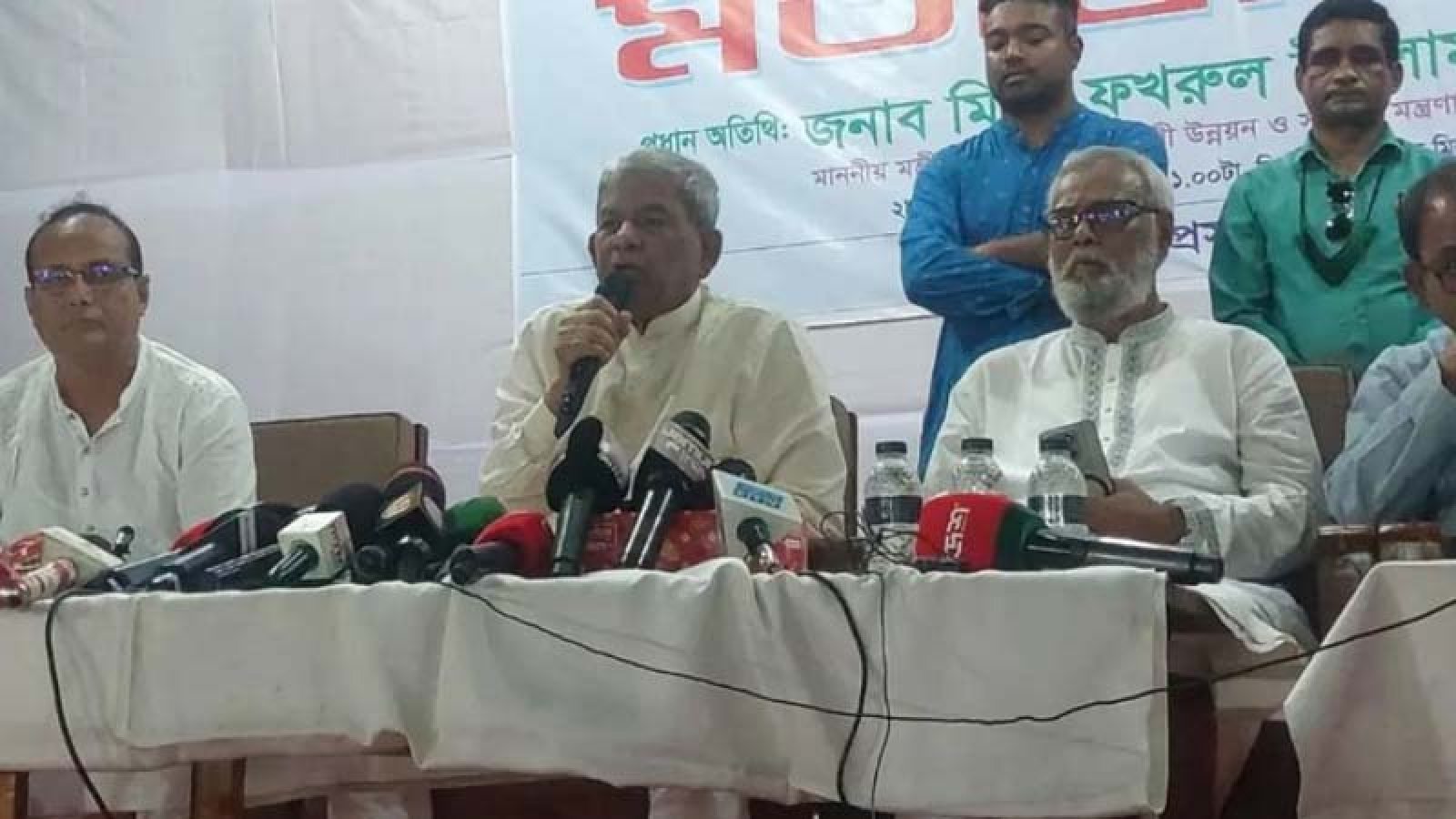 যার বিপক্ষে সংবাদ, তার বক্তব্য না নিয়ে রিপোর্ট করবেন না: মির্জা ফখরুল