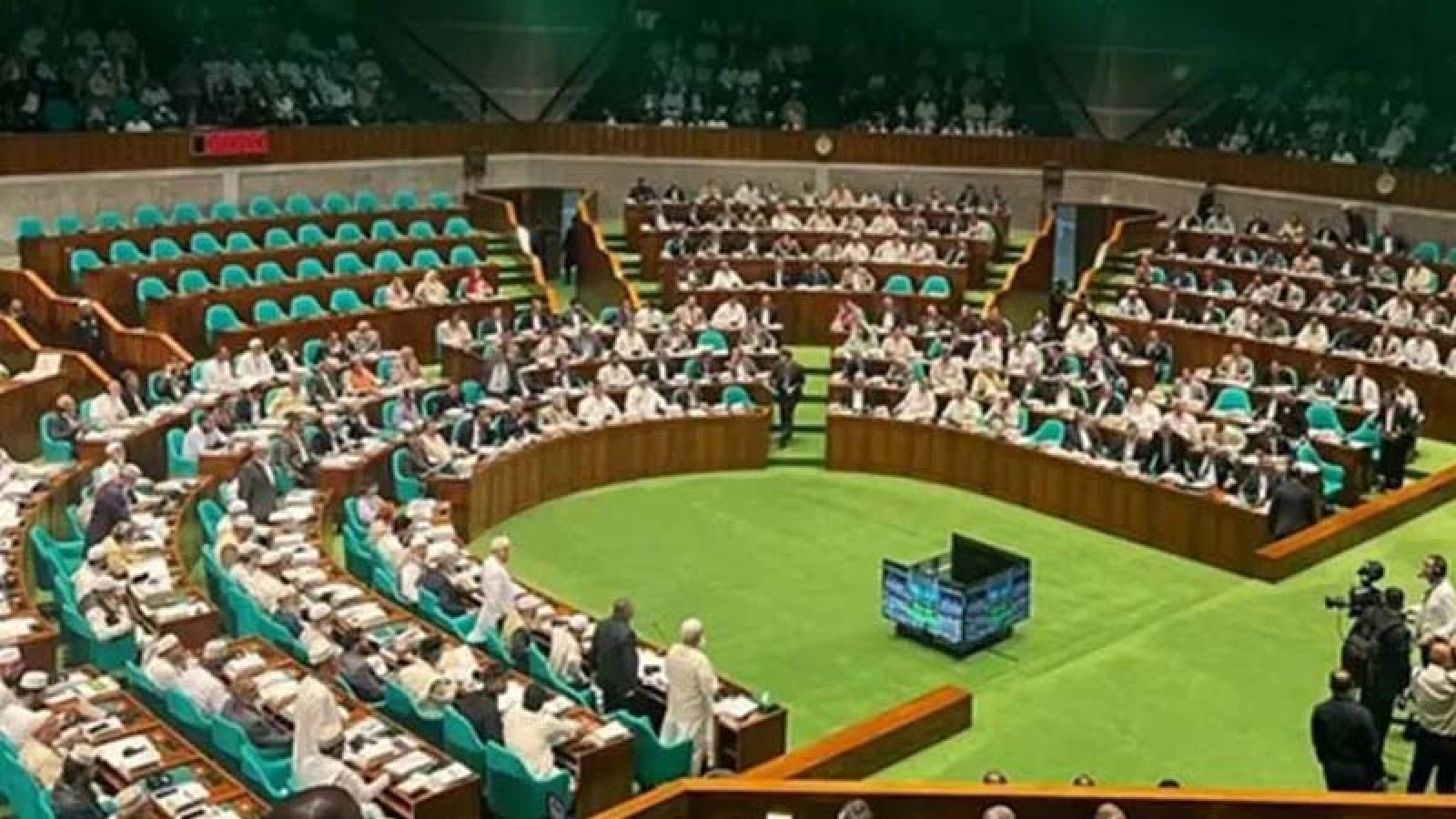 অন্তর্বর্তী সরকারের ২১টি অধ্যাদেশ সংসদে পাস, ৩টি বাতিল