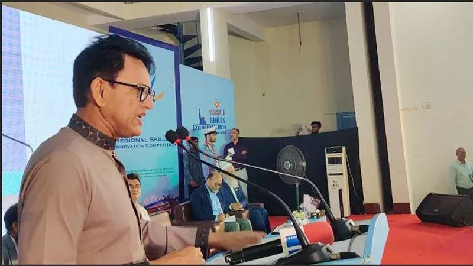 পরীক্ষায় তুমিও ফেল, ছয়মাস পর আমিও ফেল: শিক্ষামন্ত্রী