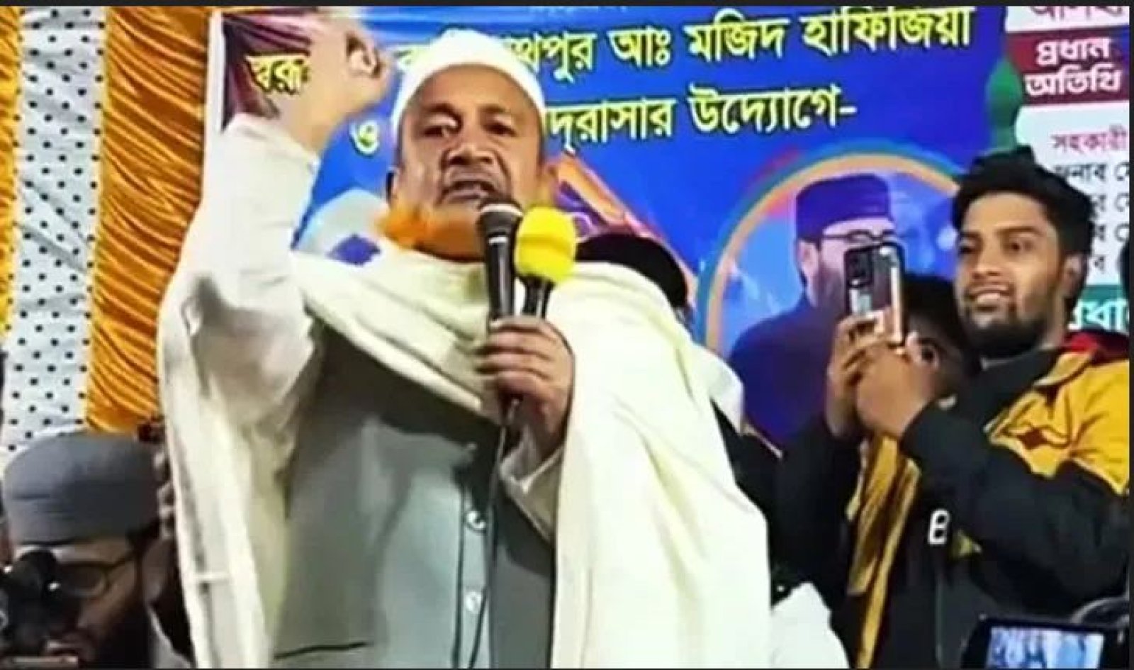 ‘দাঁড়িপাল্লার পক্ষে না থাকলে কোরআনের মাহফিল শোনার দরকার নাই’