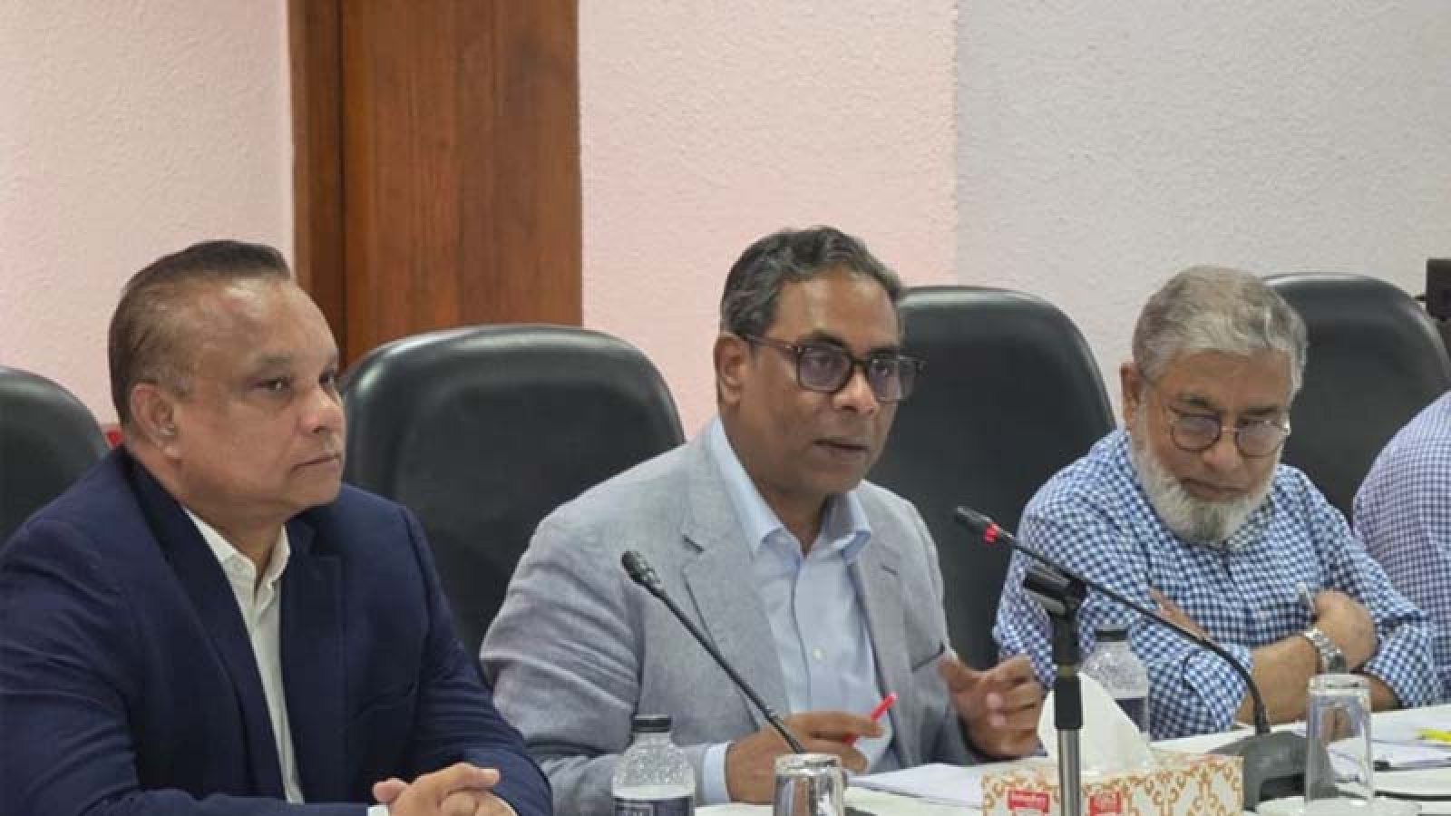 গর্ভনিরোধক সামগ্রীর ব্যবহার বাড়াতে চায় সরকার