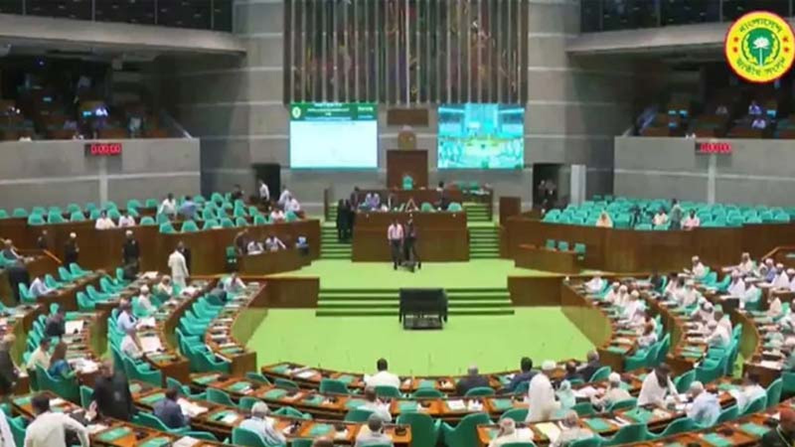 দুই ইস্যুতে সরকার ও বিরোধী দলের উত্তপ্ত বাক্যবিনিময়