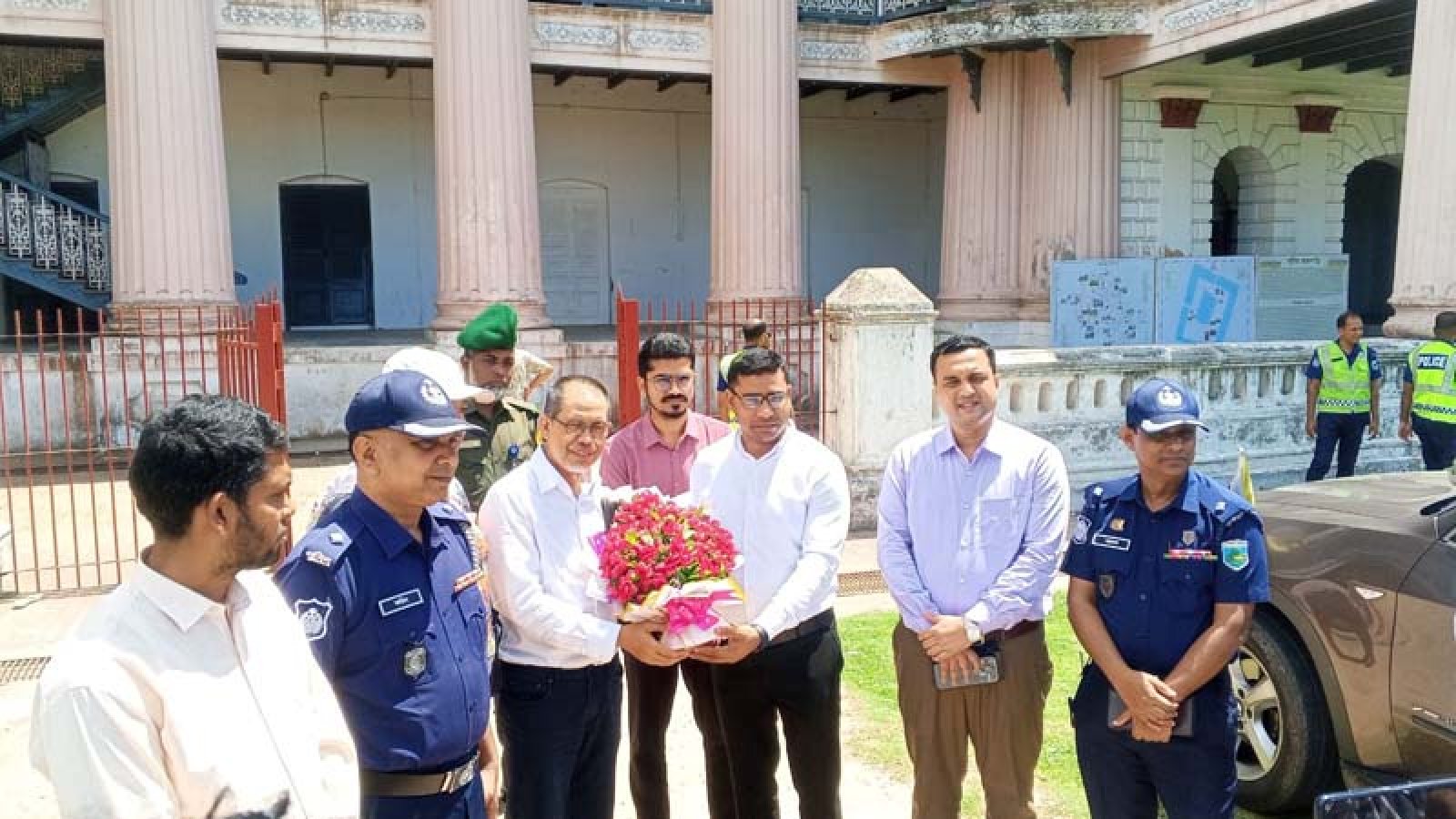 পুঠিয়ার ঐতিহ্যের টানে ব্রুনেইর রাষ্ট্রদূত, ইতিহাসের অলিন্দে কূটনৈতিক পদচারণা
