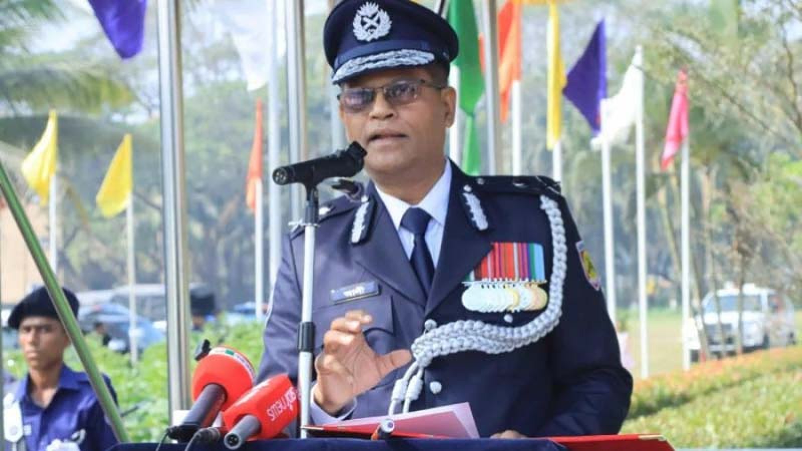 পুলিশের নতুন আইজিপি আলী হোসেন ফকির