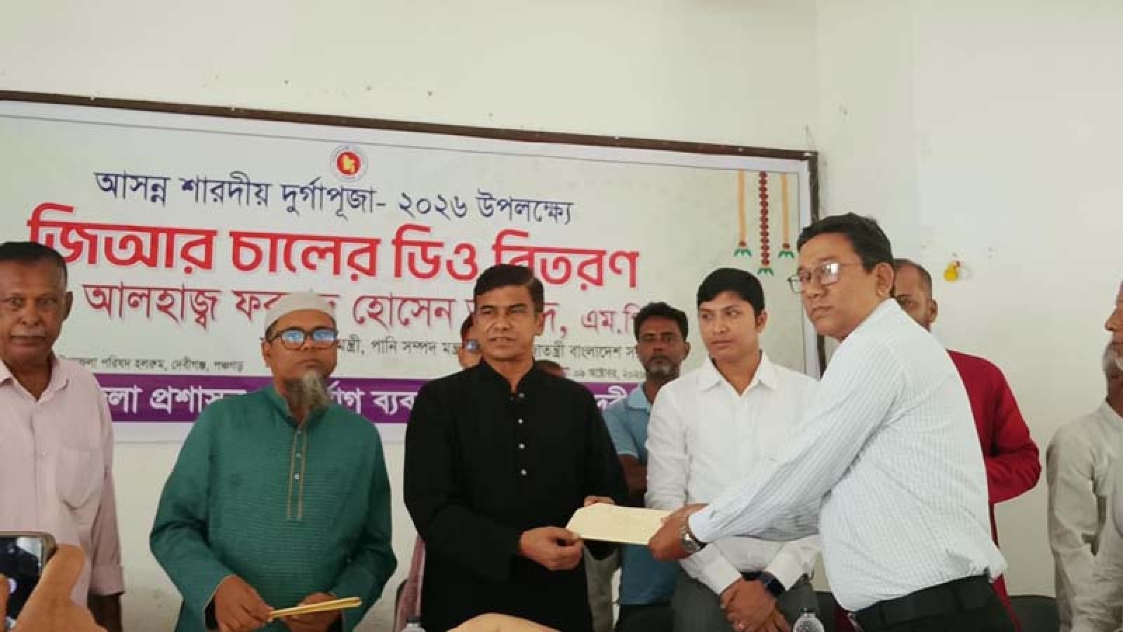 দেবীগঞ্জ-বোদায় ২১৩ পূজামণ্ডপে চাল বরাদ্দ, সম্প্রীতি নষ্টের চেষ্টায় কঠোর বার্তা প্রতিমন্ত্রীর