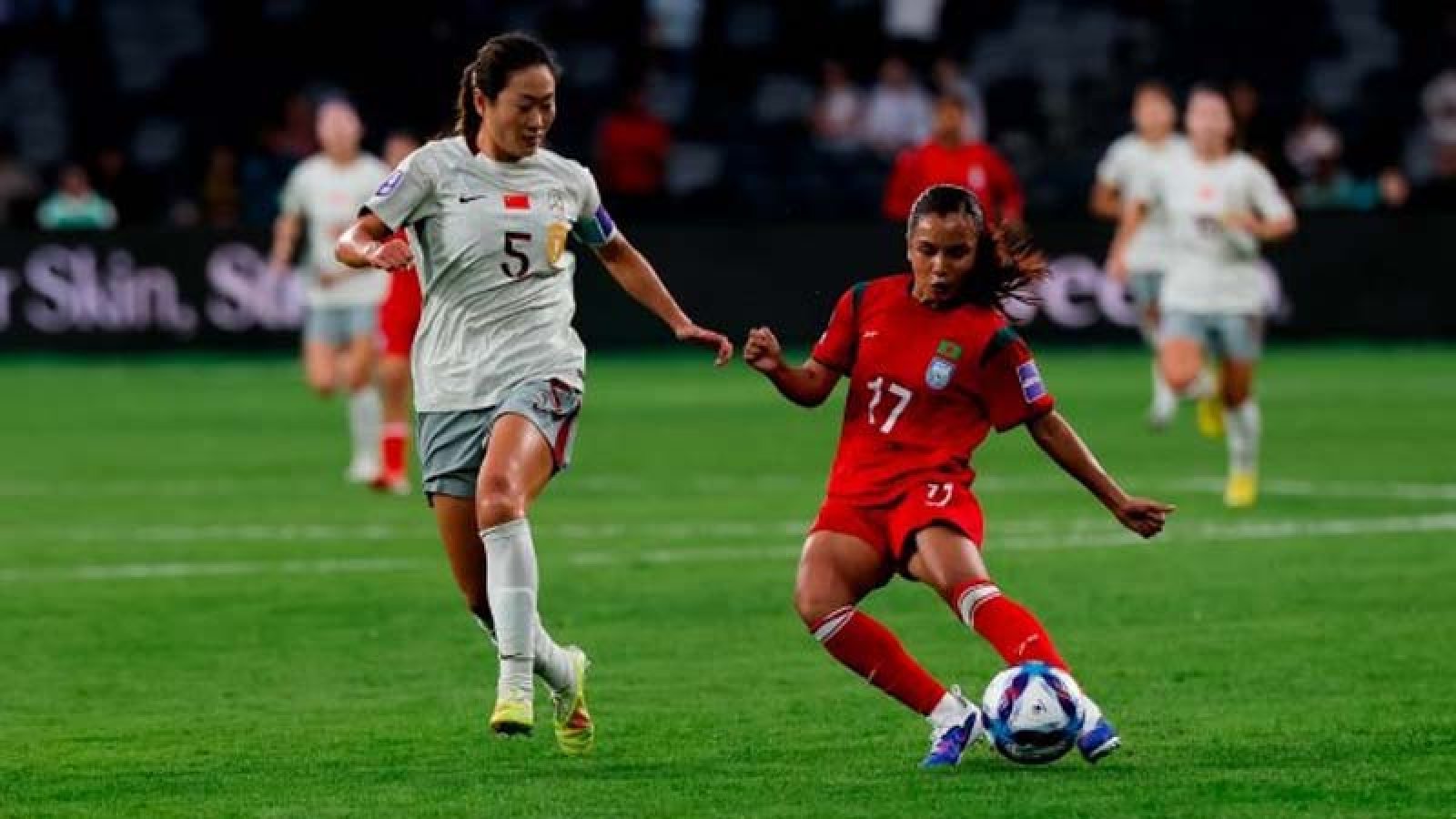 চিনের কাছে লড়াই করে হারলো বাংলাদেশ