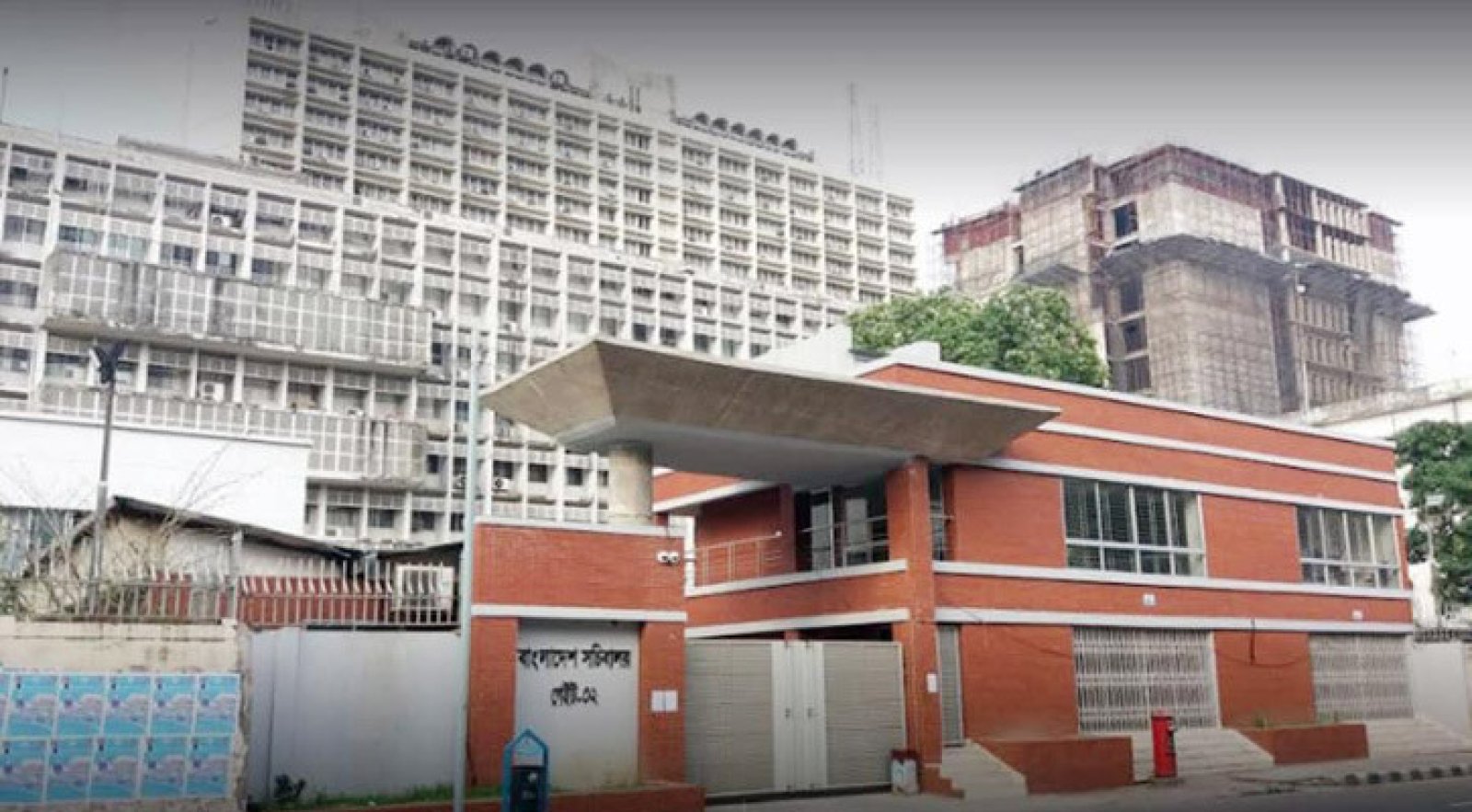 সচিবালয়ে অনধিকার প্রবেশ, ৩ জনের জেল