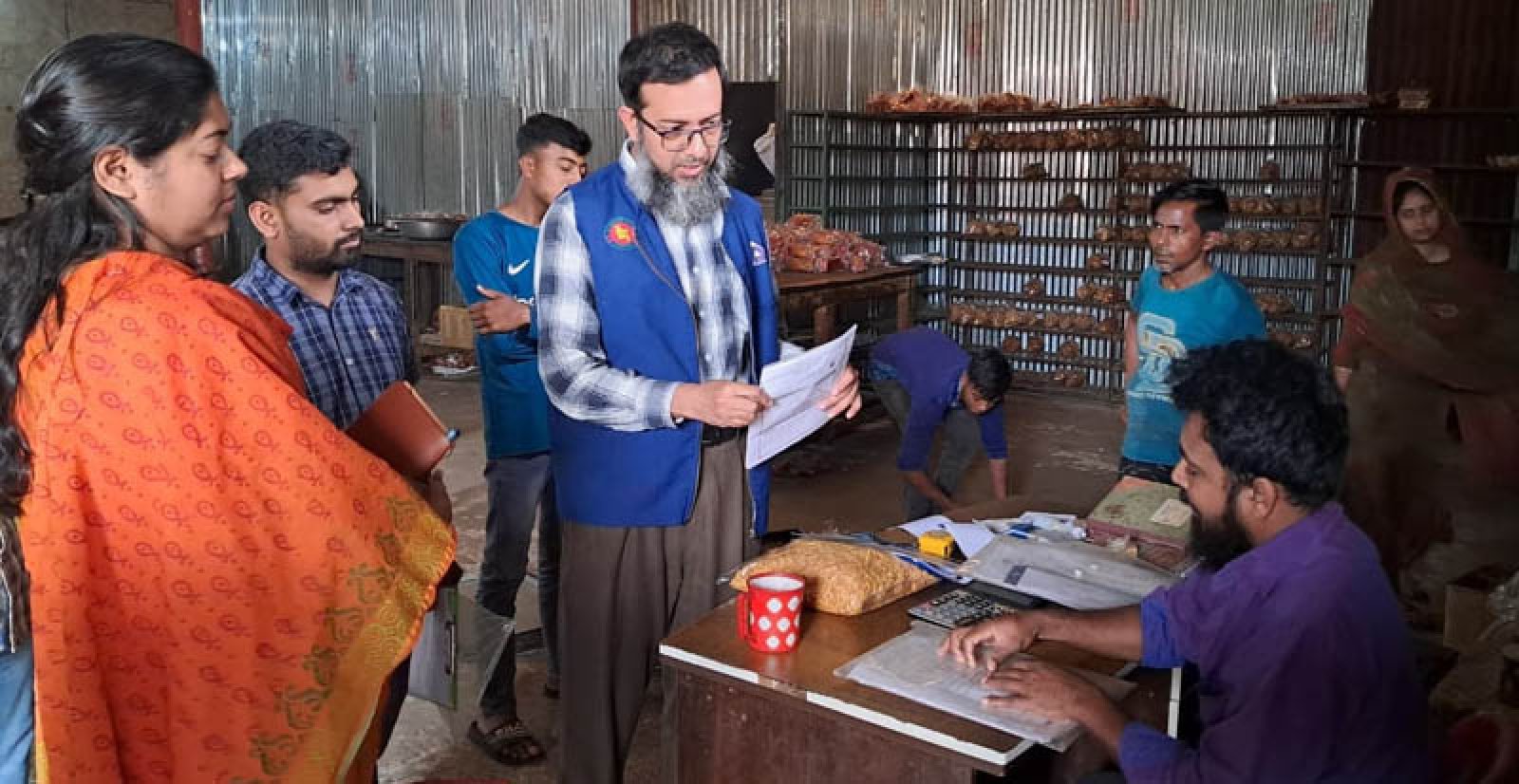 নগরীতে বিএসটিআই লাইসেন্সবিহীন বেকারিকে জরিমানা