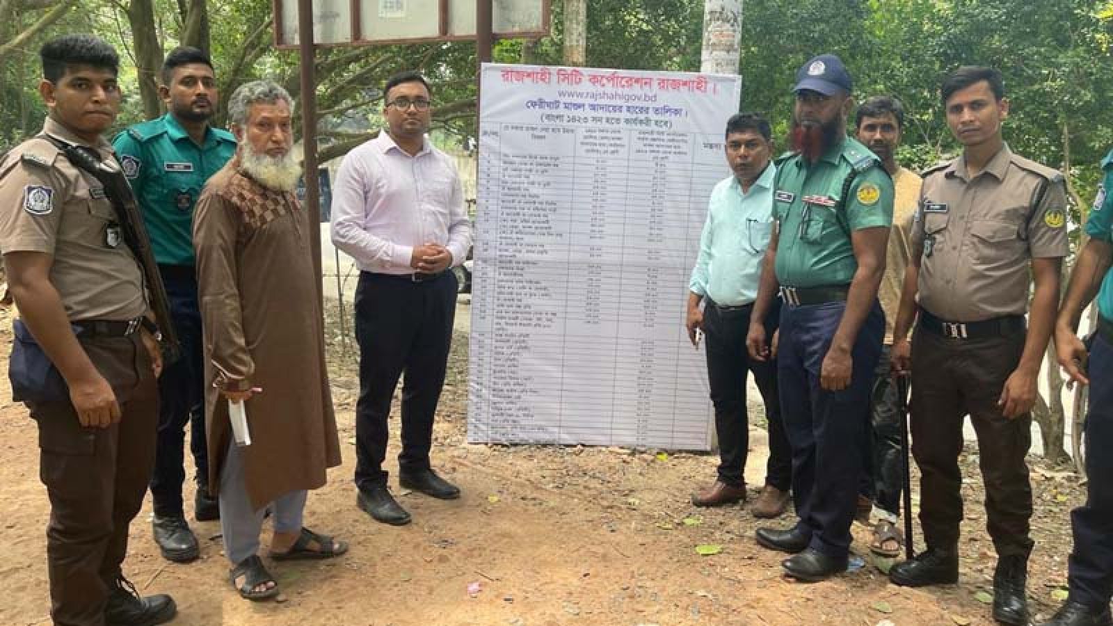 আমিরপুর ফেরিঘাটে অতিরিক্ত টোল আদায়ের অভিযোগ