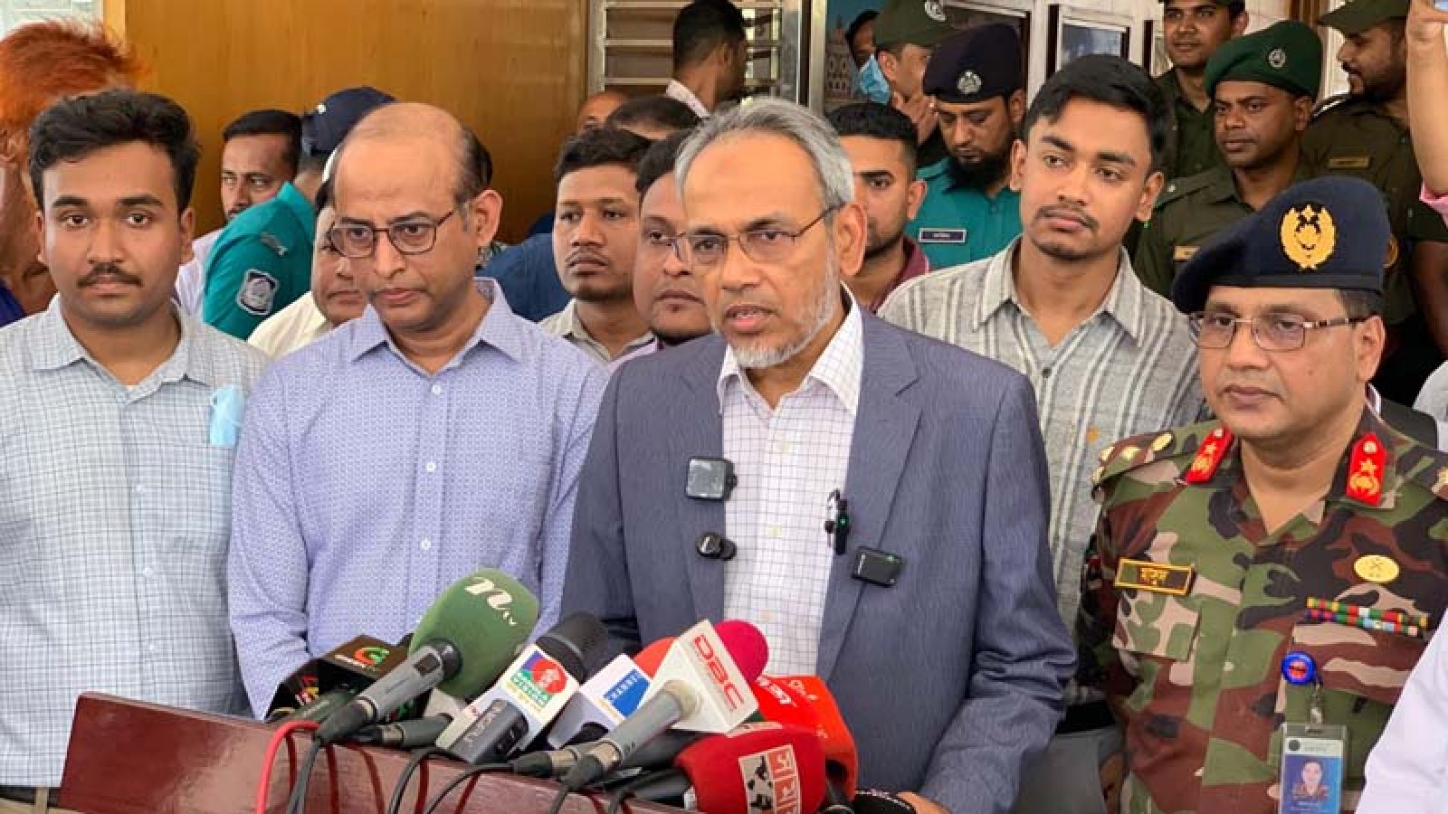 অন্তর্বর্তীকালীন সরকার টিকা না দেওয়ায় হামের প্রাদুর্ভাব : ডা. রফিকুল ইসলাম