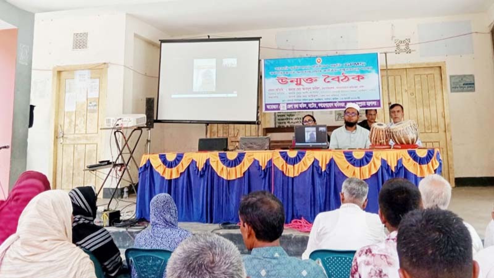 নাটোরে নির্বাচনি ইশতেহার বাস্তবায়নে উদ্বুদ্ধকরণ সংগীতানুষ্ঠান ও উন্মুক্ত বৈঠক অনুষ্ঠিত