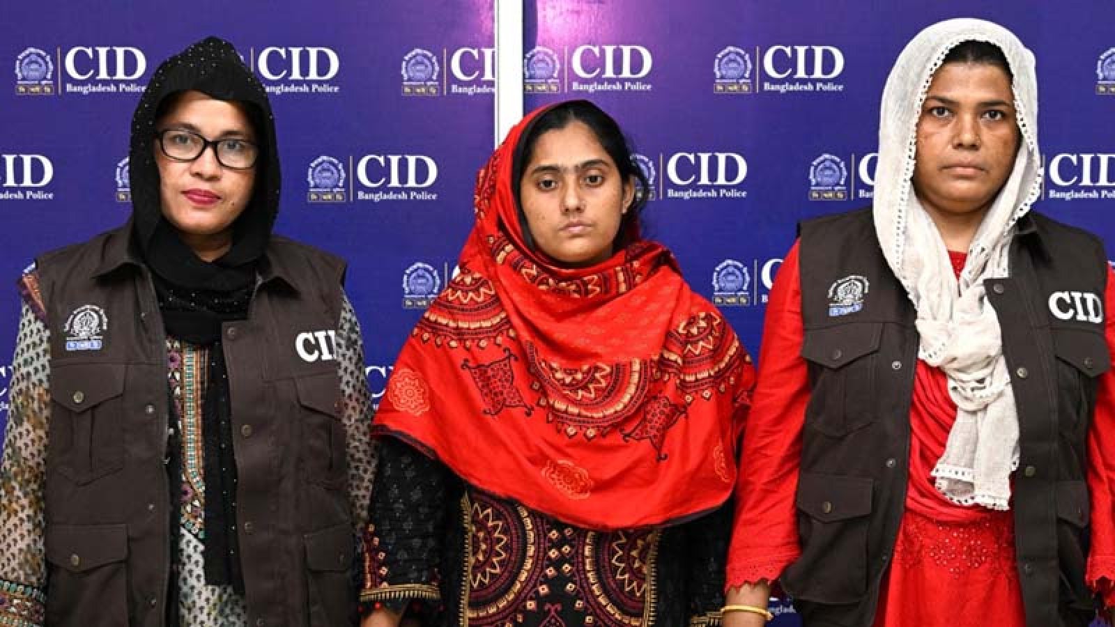 কানাডায় চাকরির প্রলোভনে ২০ লাখ টাকা আত্মসাৎ, নারী গ্রেপ্তার
