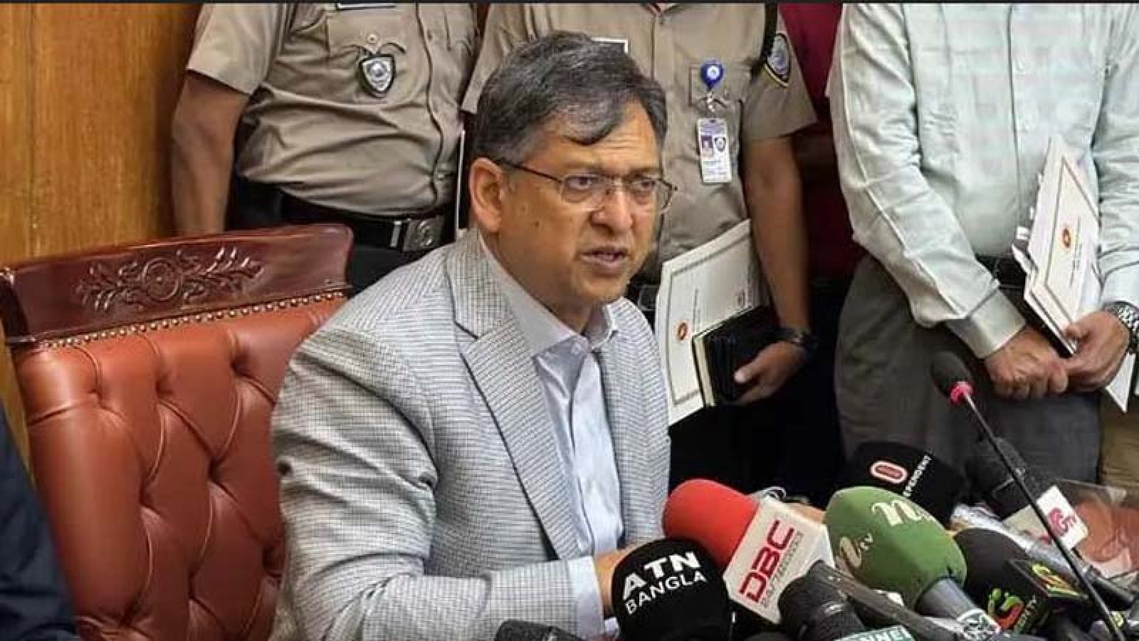 দেশে বর্তমানে ৮২ লাখ মানুষ মাদকাসক্ত: স্বরাষ্ট্রমন্ত্রী