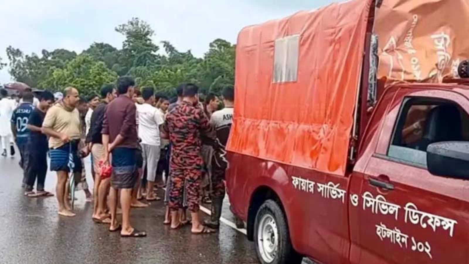 বন্যা-পাহাড়ধসে কক্সবাজারে ২৬ প্রাণহানি, দুর্বিষহ লাখো মানুষের জীবন