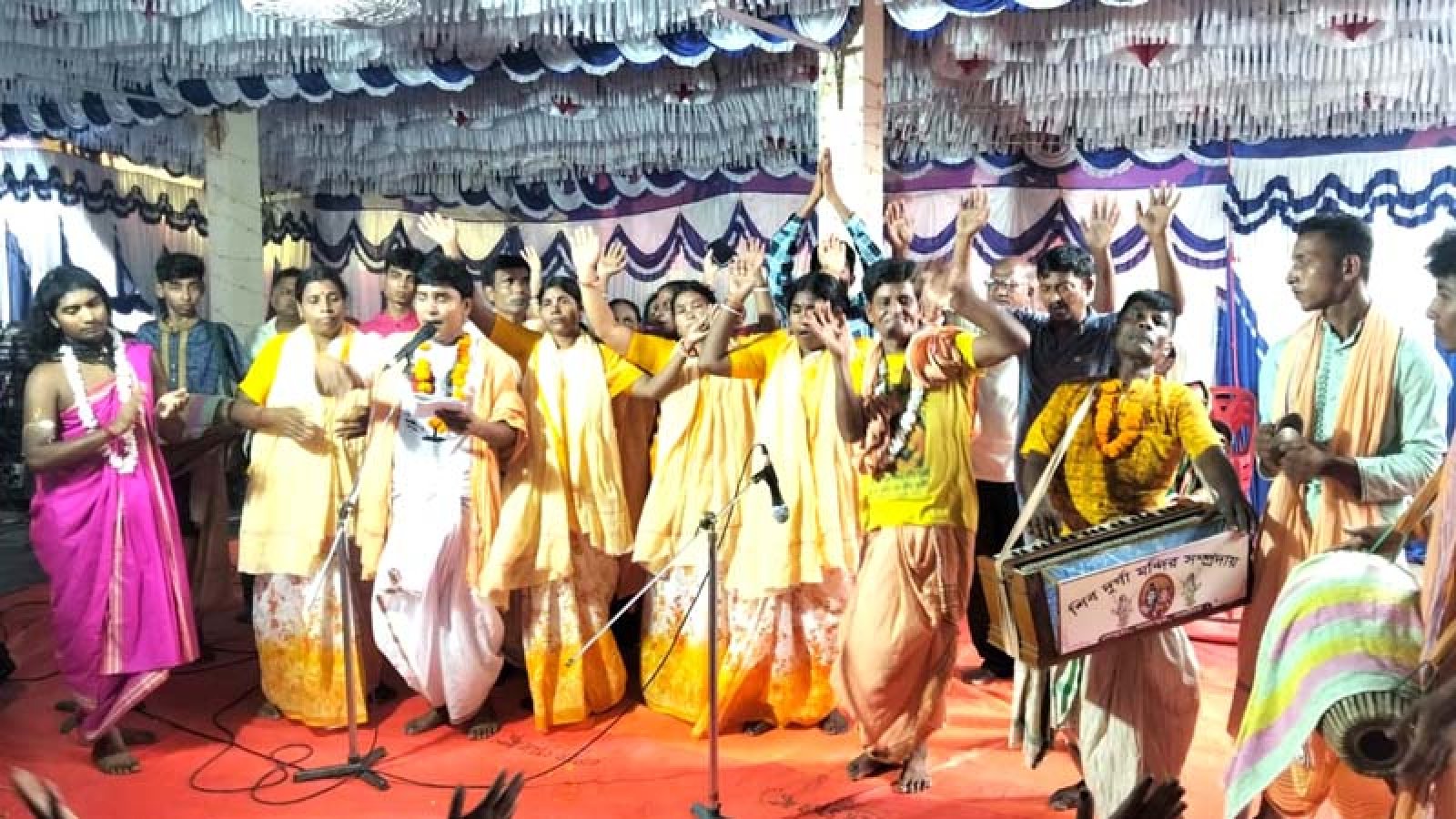 ঈশ্বরদীতে ৩২ প্রহরব্যাপী মহানামযজ্ঞ মহোৎসব অনুষ্ঠিত