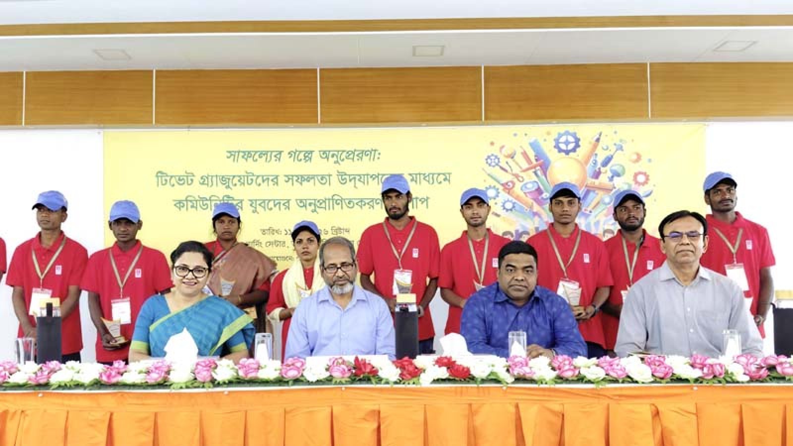 দক্ষতা অর্জনের লড়াইয়ে সফল পবিত্র, অনুপ্রাণিত হচ্ছেন গ্রামের তরুণরা
