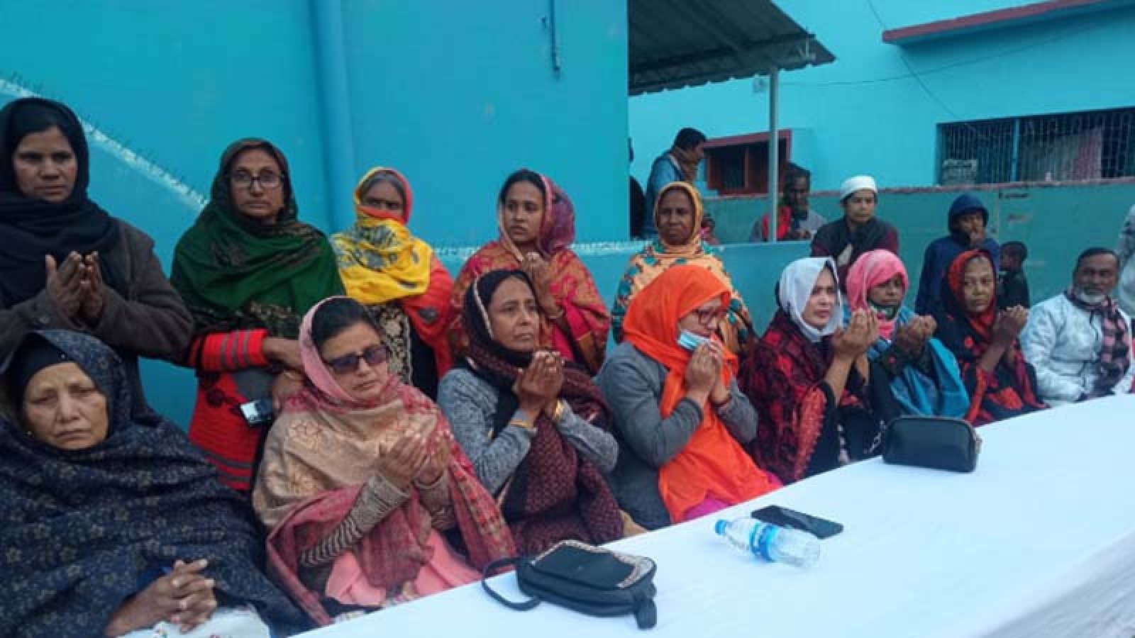 খালেদা জিয়ার স্মরণে ৬ নং ওয়ার্ড মহিলা দলের দোয়া মাহফিল