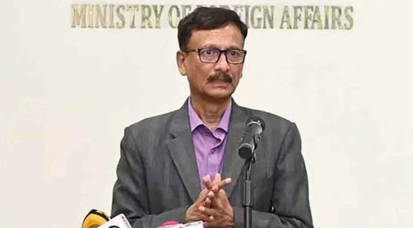 যুক্তরাষ্ট্রের ভিসা বন্ড আরোপ দুঃখজনক হলেও অস্বাভাবিক নয়: পররাষ্ট্র উপদেষ্টা
