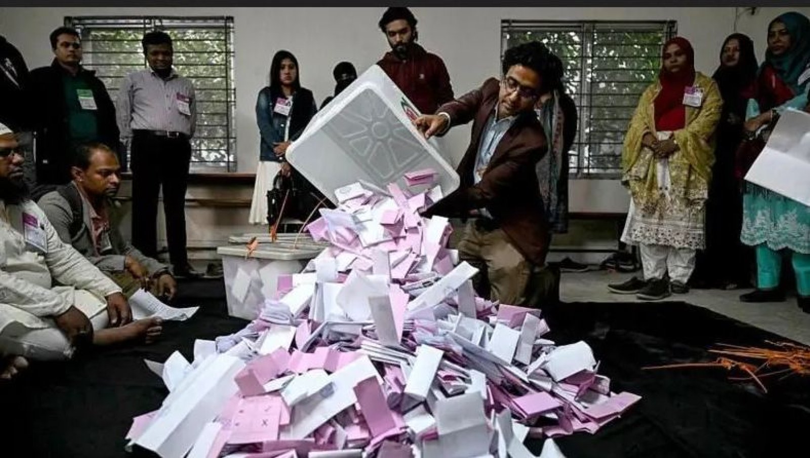 ’হ্যাঁ’ জয়ী হলেও ভিন্নমত থাকায় জুলাই সনদের যে বিষয় বাস্তবায়ন হবে না