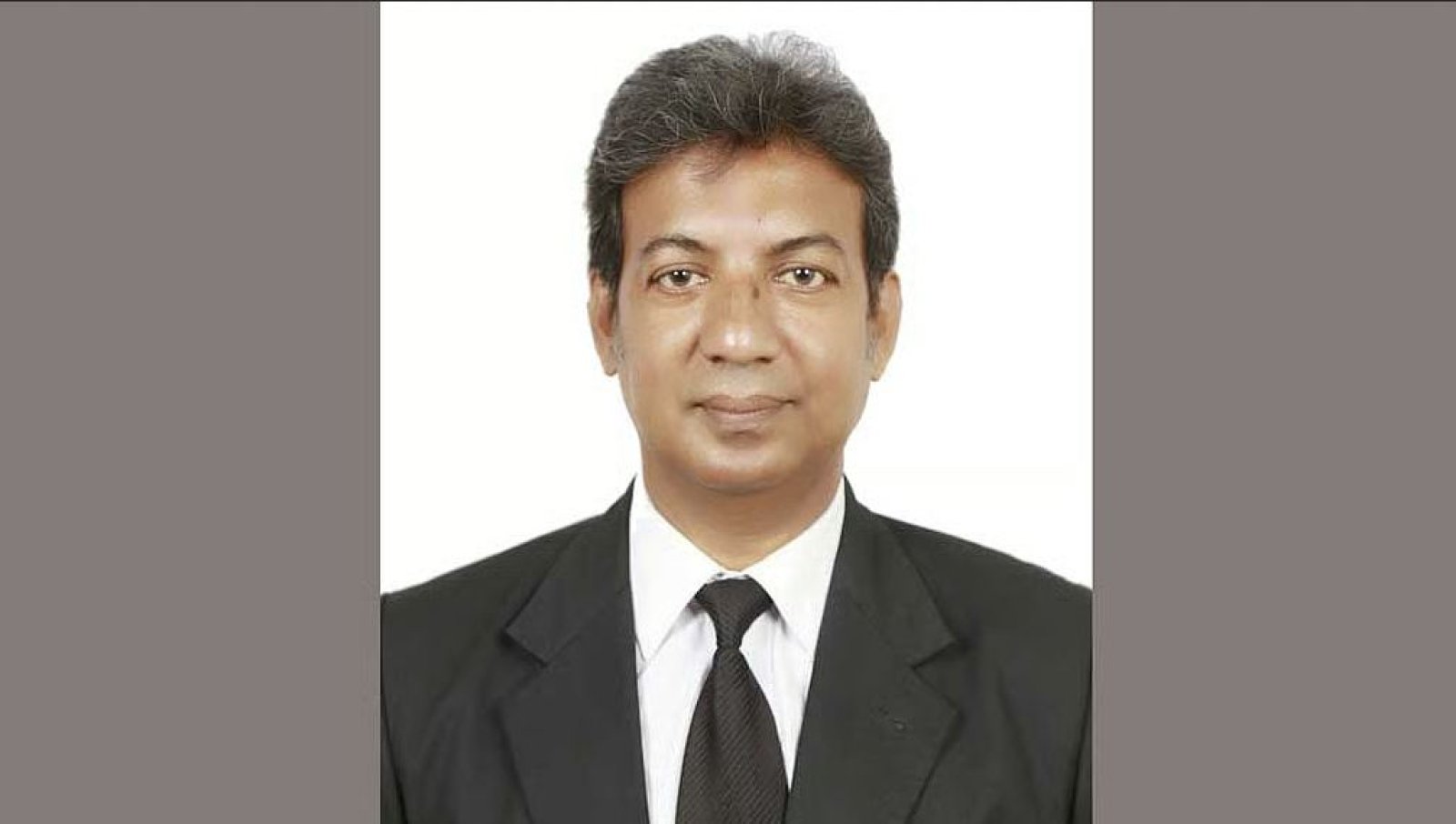 ‘জয় বাংলা’ নিয়ে বক্তব্য: পুরোনো মামলায় আইভীর আইনজীবীসহ গ্রেপ্তার ৩