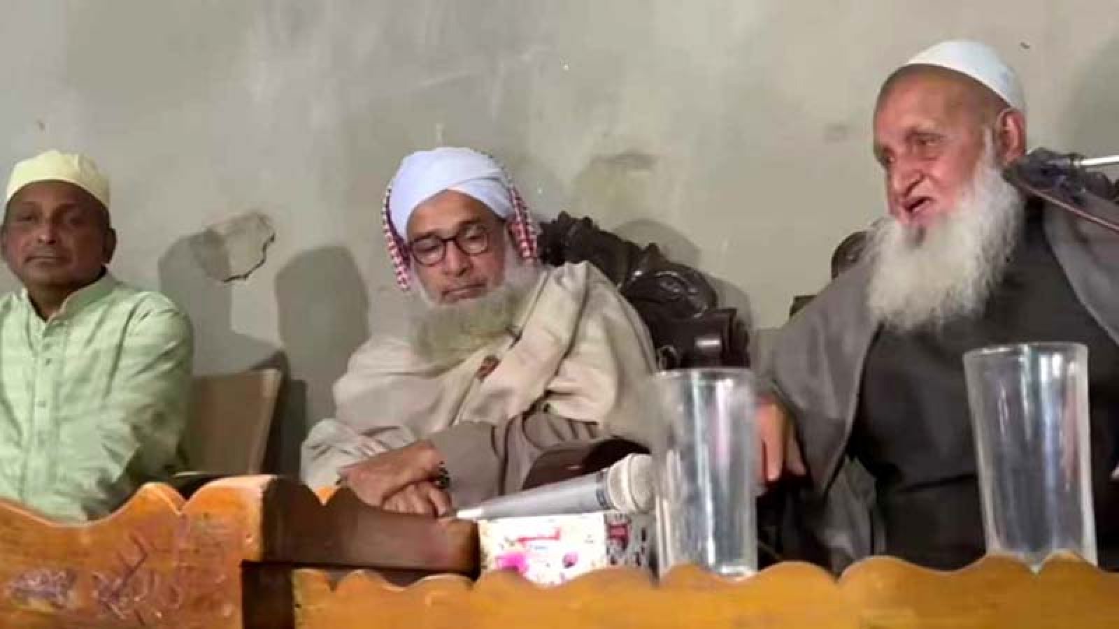 জামায়াতকে ভোট দেওয়া মুসলমানদের ‘জায়েজ’ হবে না: হেফাজত আমির