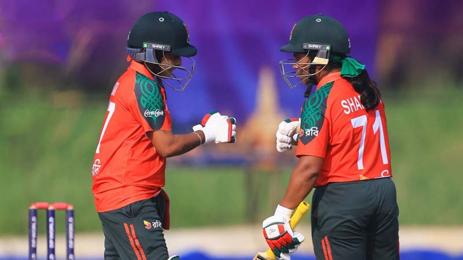 শেষ ওভারে চার-ছক্কা, থাইল্যান্ডকে হারিয়ে সেমিফাইনালে বাংলাদেশ