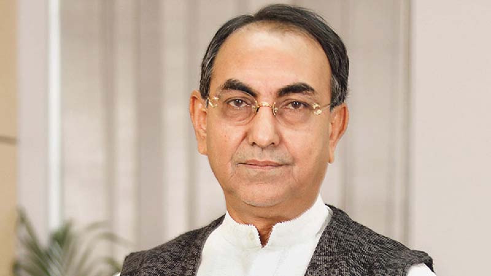 মির্জা আব্বাসের অবস্থা নিয়ে যা জানালেন চিকিৎসক