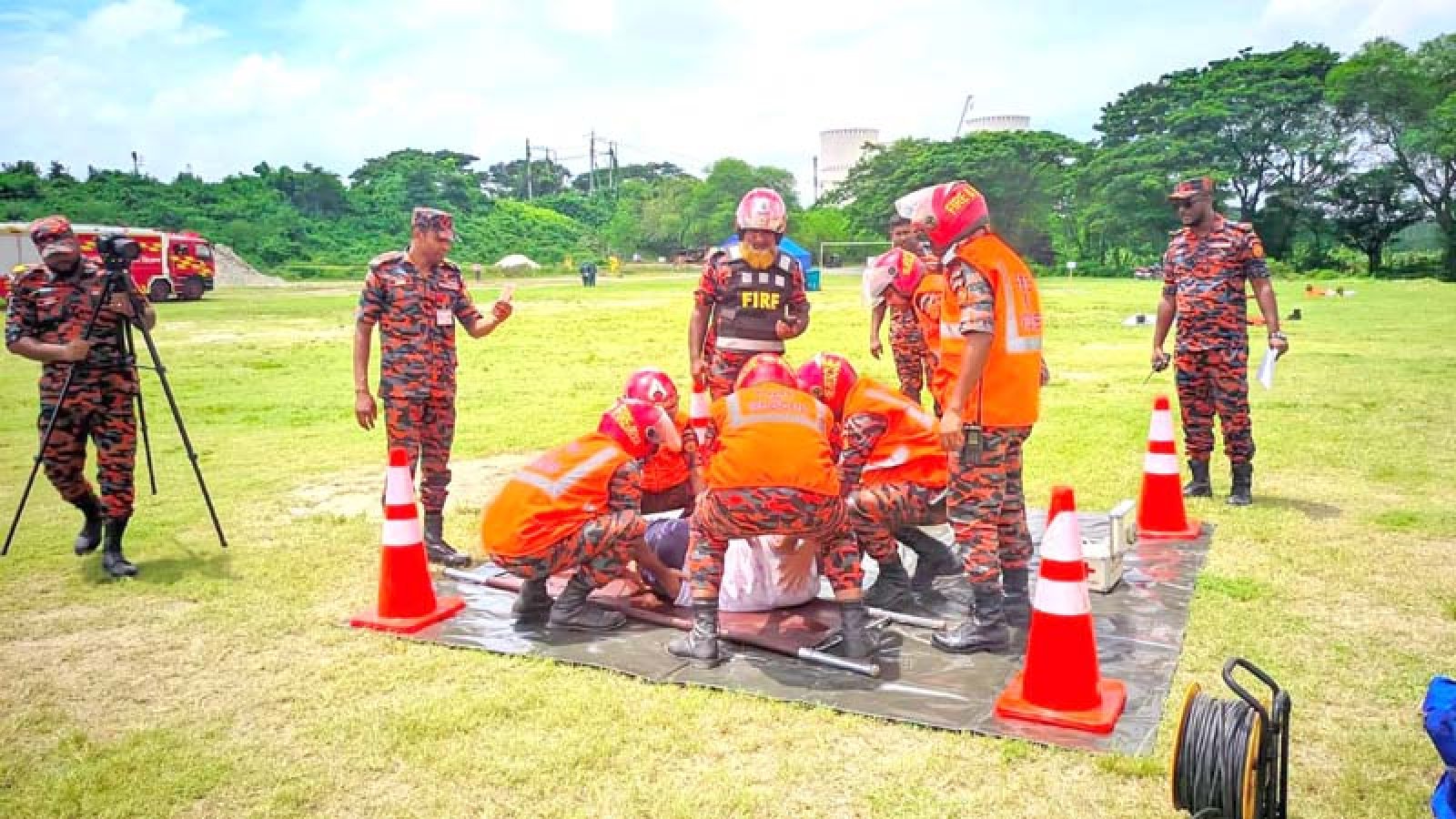 ঈশ্বরদীতে রূপপুর প্রকল্প ঘিরে ফায়ার সার্ভিসের বিশেষ মহড়া