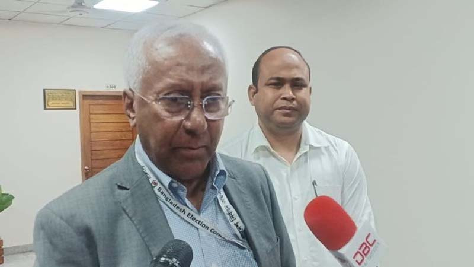 সংসদ ভোটে নারী প্রার্থী কম কেন, ইসিকে ইউএন ওমেন